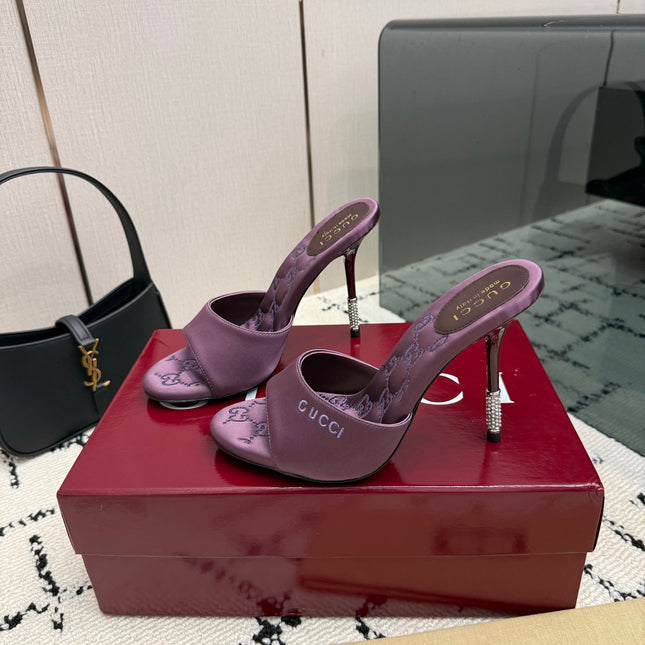 GUCCI 26S CRYSTAL-HEEL SANDALS 100 MM IN DARK PURPLE SATIN