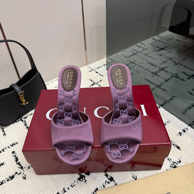 GUCCI 26S CRYSTAL-HEEL SANDALS 100 MM IN DARK PURPLE SATIN