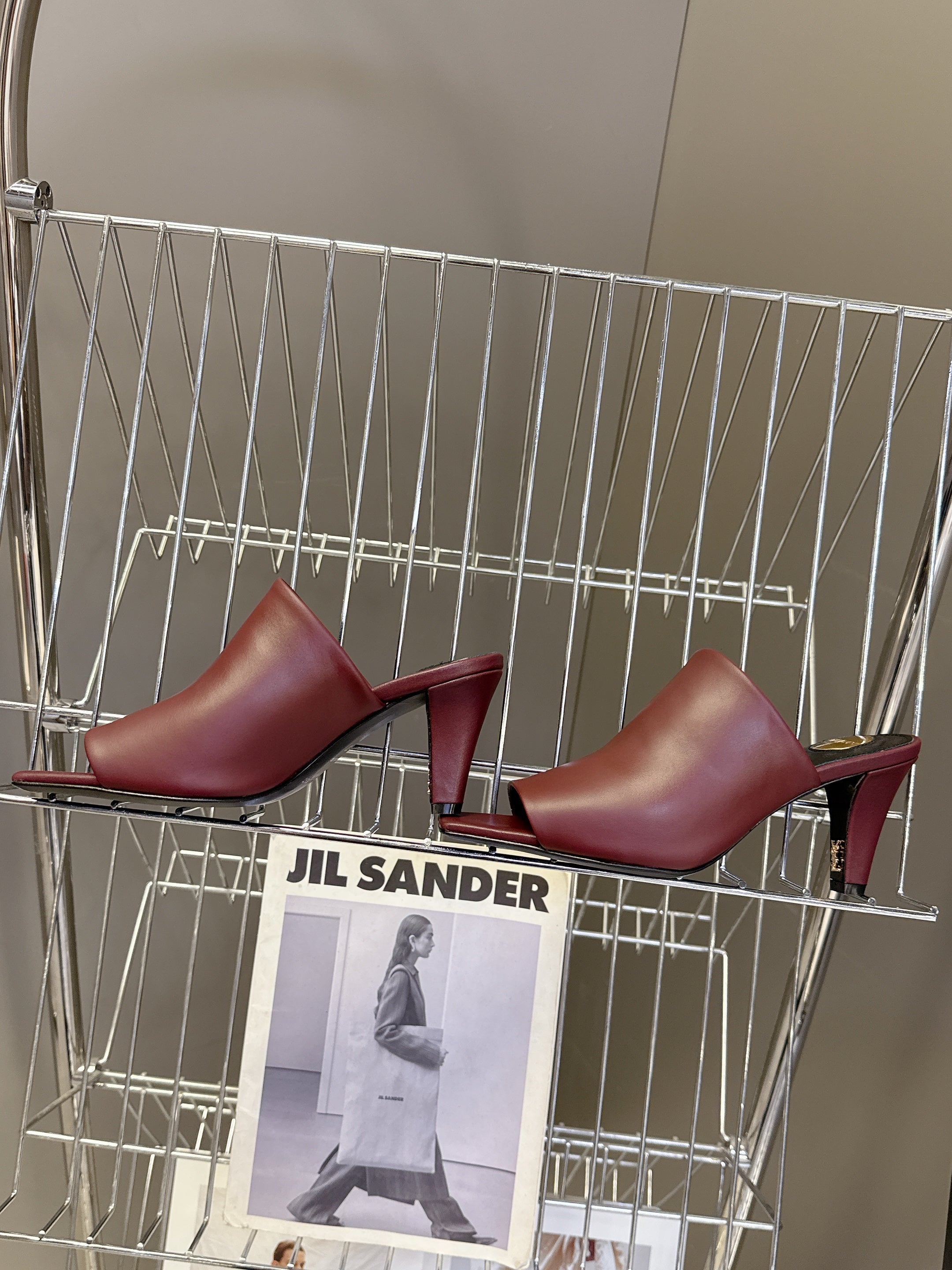 YSL 25S HIGH-HEEL SANDALS 75 MM IN DARK RED LAMBSKIN