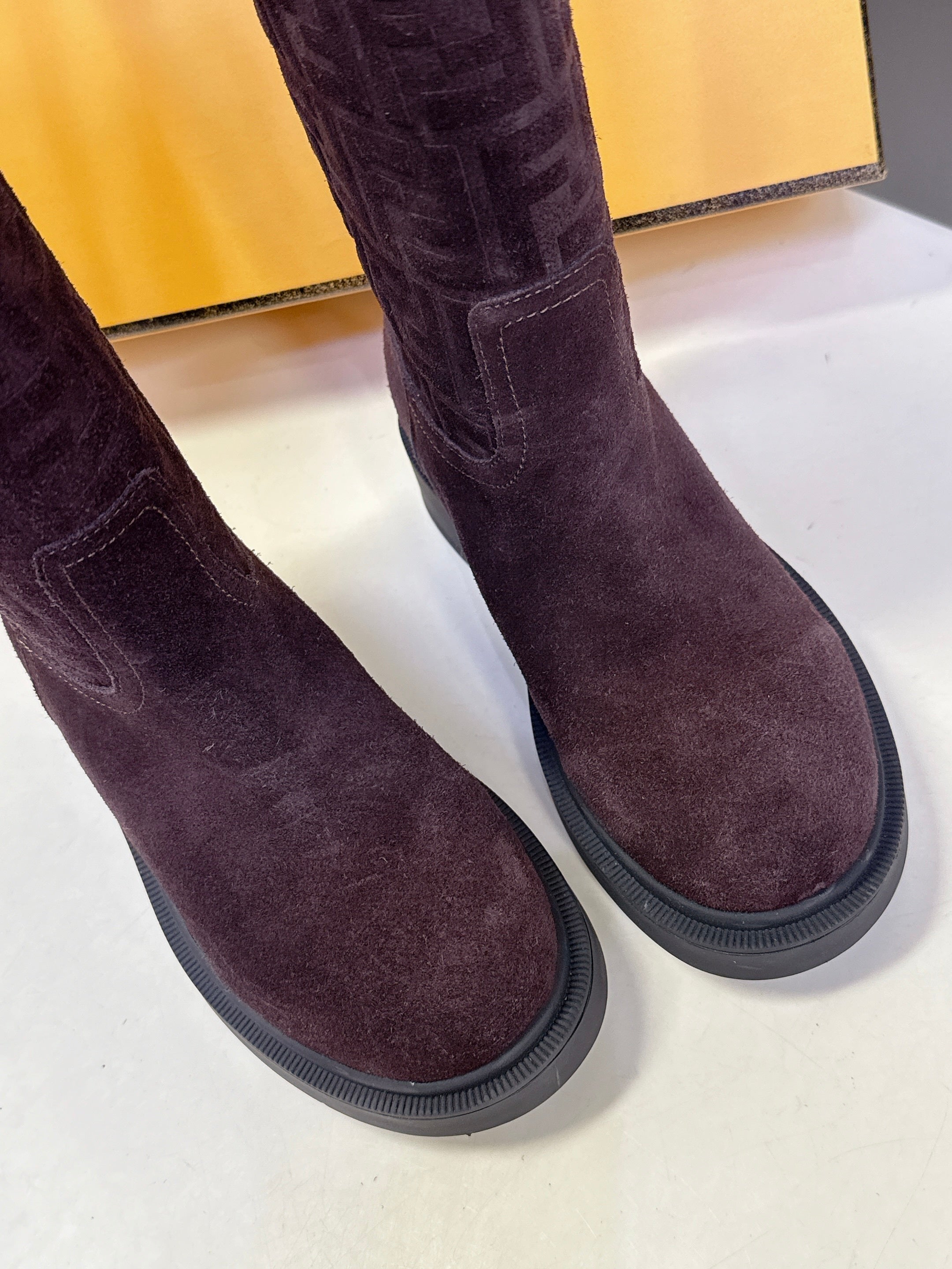 FENDI 25S BOOTS IN DARK CHOCOLATE BROWN SUEDE