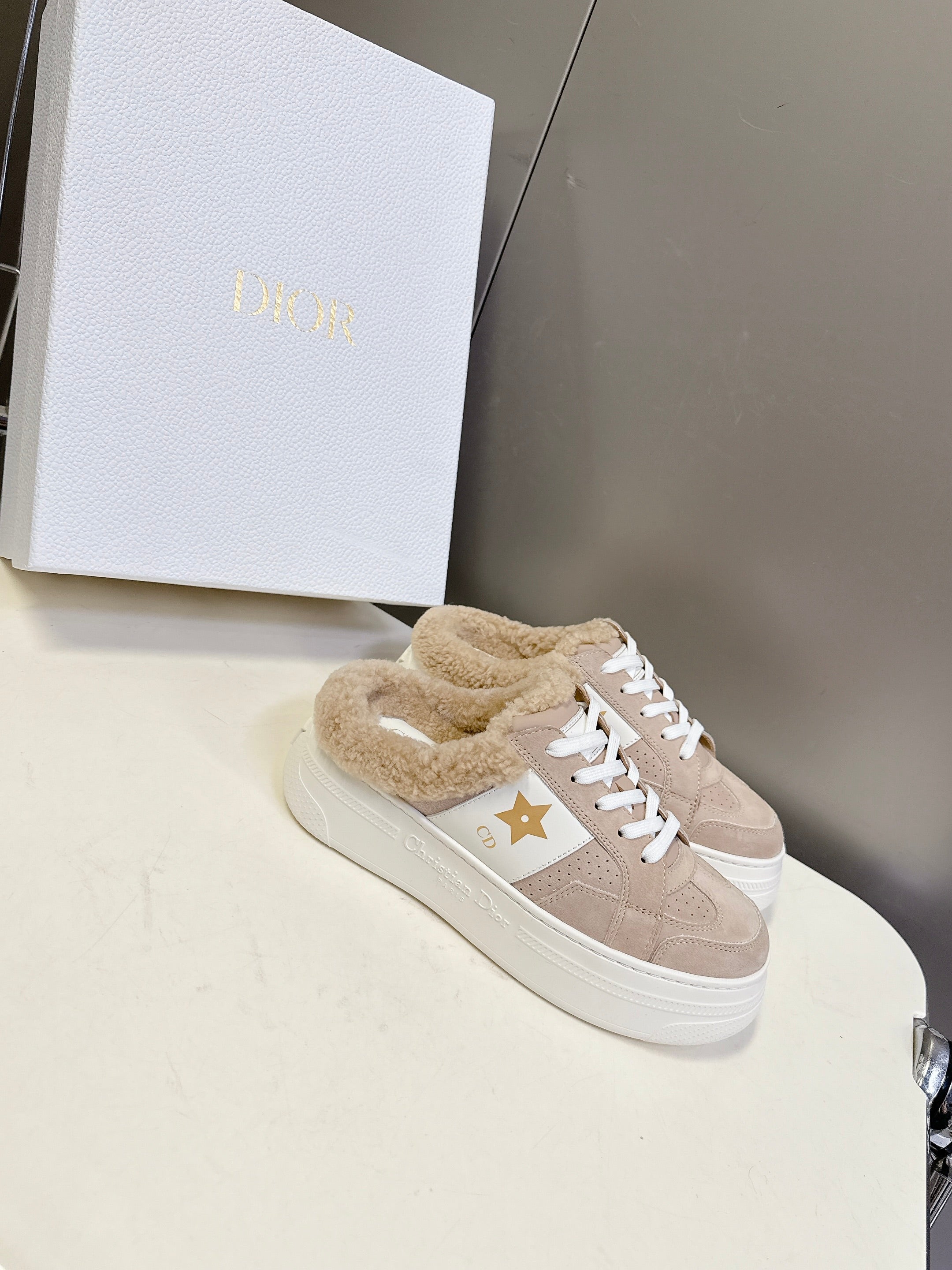 DIOR 25S DIOR STAR SNEAKERS 40 MM IN NUDE PINK SUEDE AND WOOL