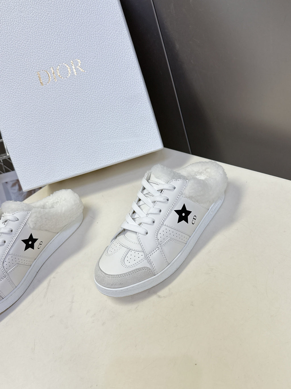 DIOR 25S DIOR STAR SNEAKERS IN WHITE LAMBSKIN AND WOOL