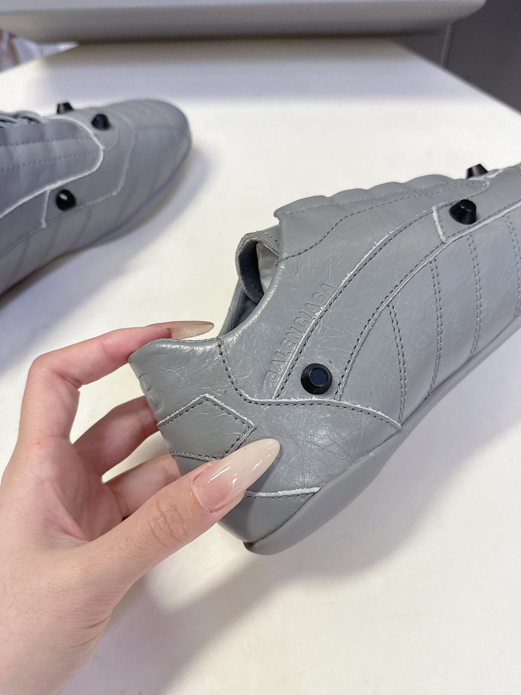 BALENCIAGA 25S SNEAKER IN GREY CALFSKIN