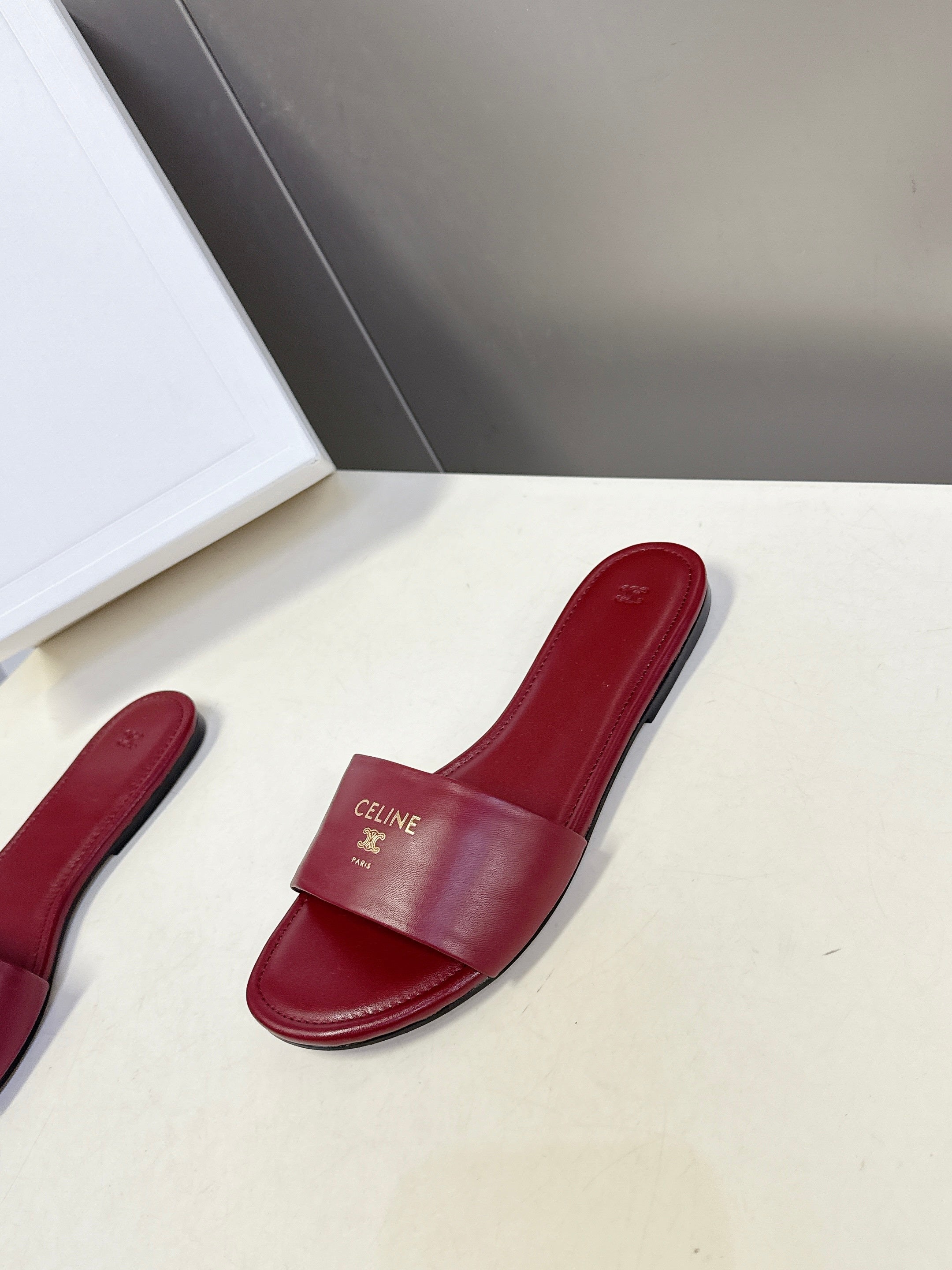 CELINE 26S FLAT SLIDES IN BURGUNDY RED LAMBSKIN