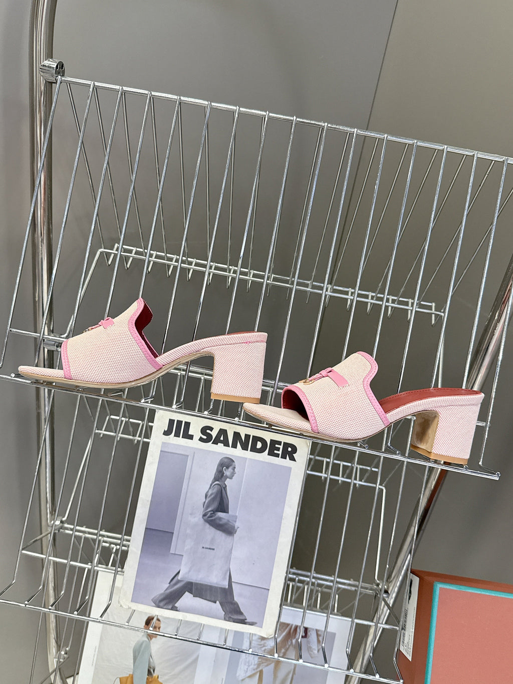 LP 26S HIGH HEEL SANDALS IN LIGHT PINK CANVAS AND CALFSKIN