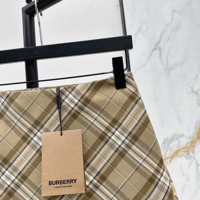 BURBERRY 25S MINI SKIRT 99220