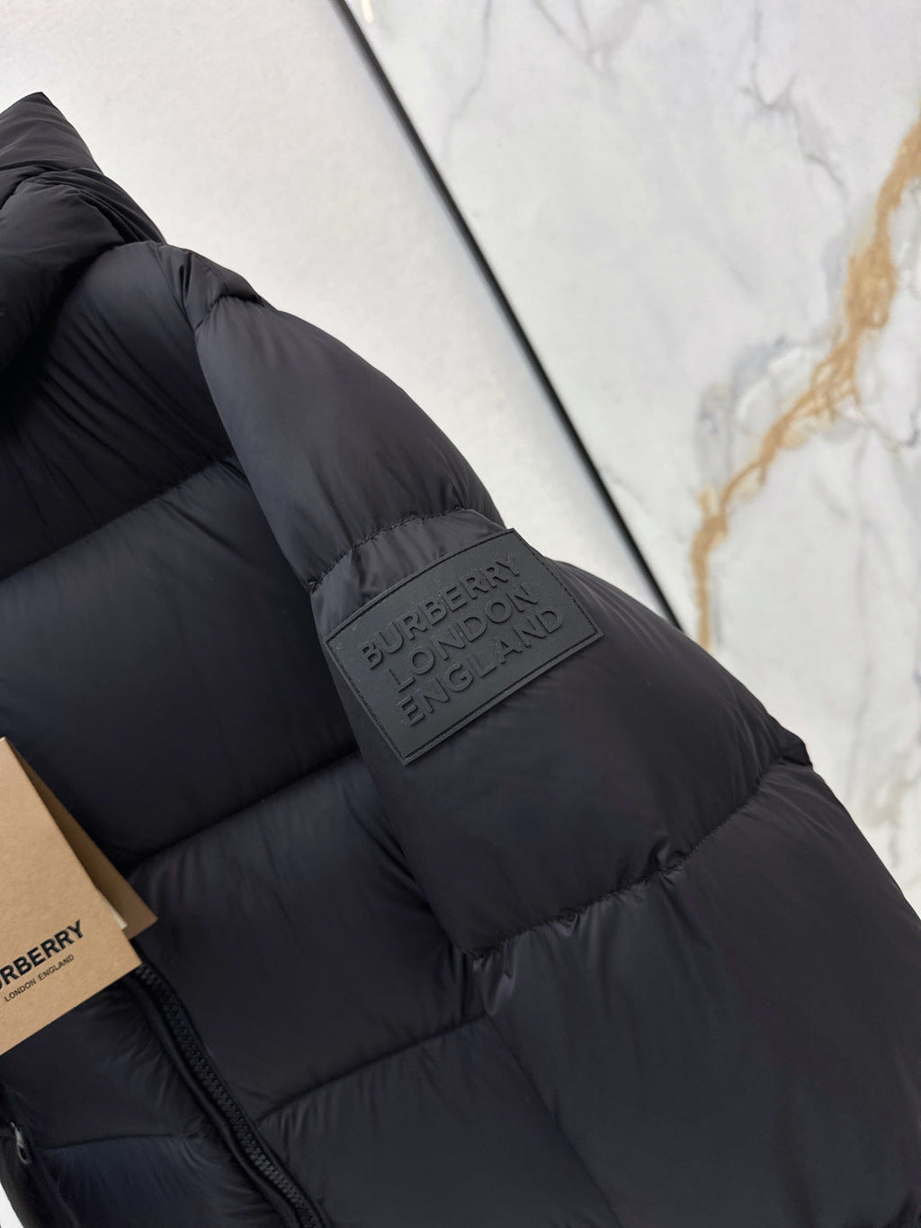 BURBERRY 25S DOWN JACKET 00640