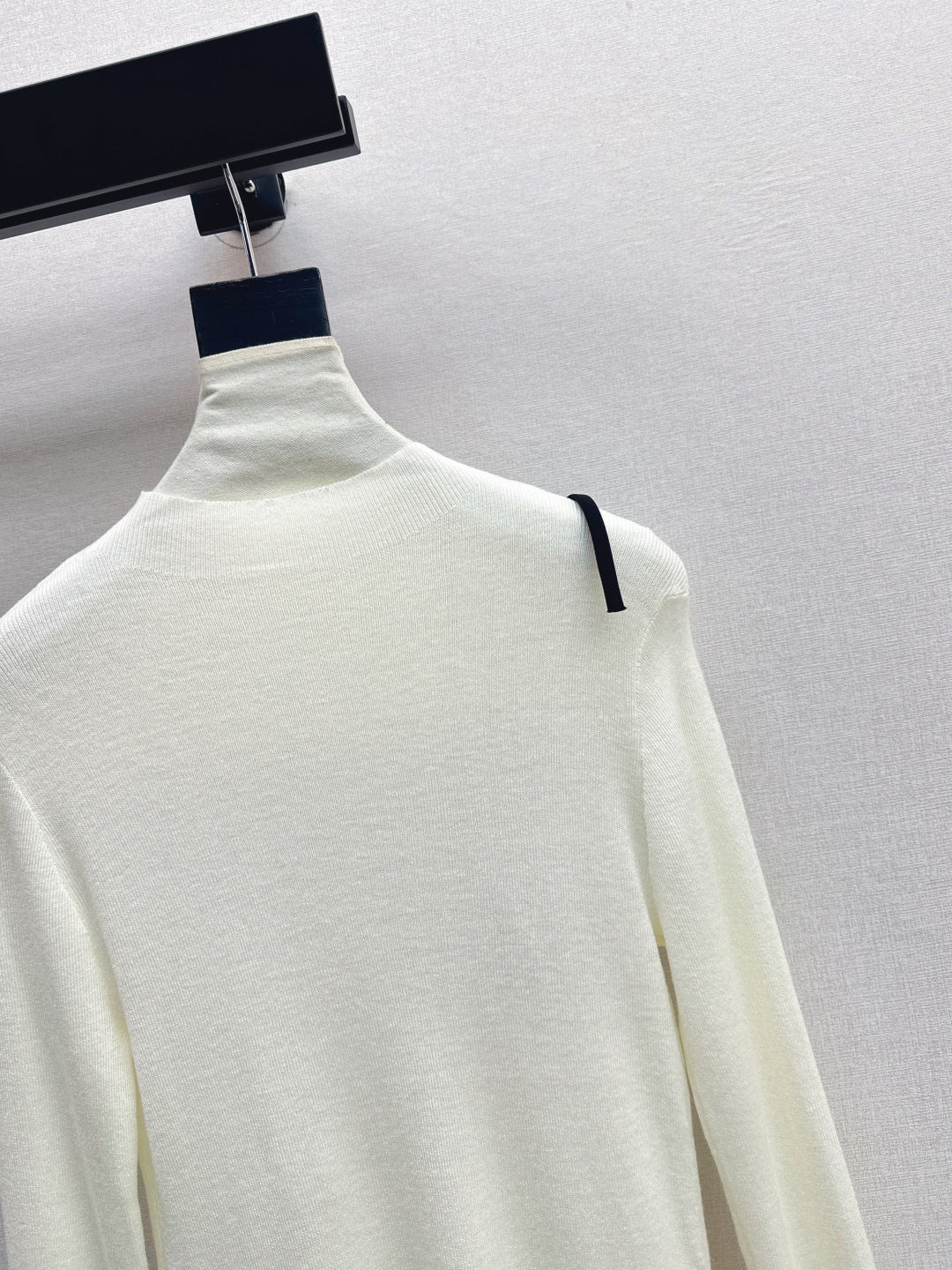 VALENTINO 26S SWEATER STYLE 73