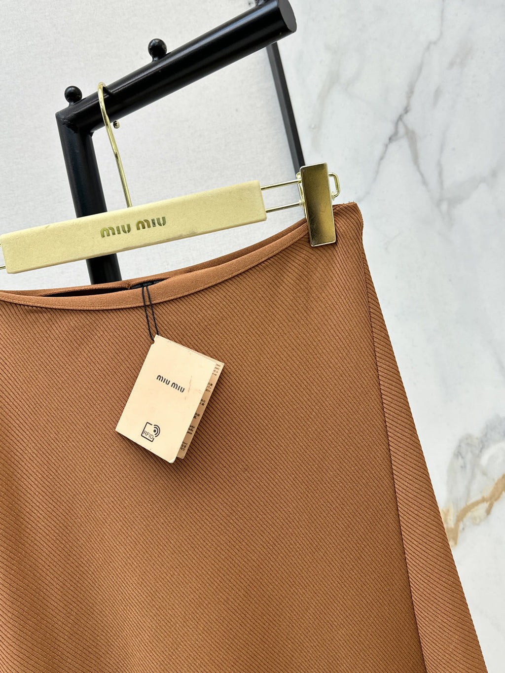 MIUMIU 26S KNIT MIDI SKIRT 927