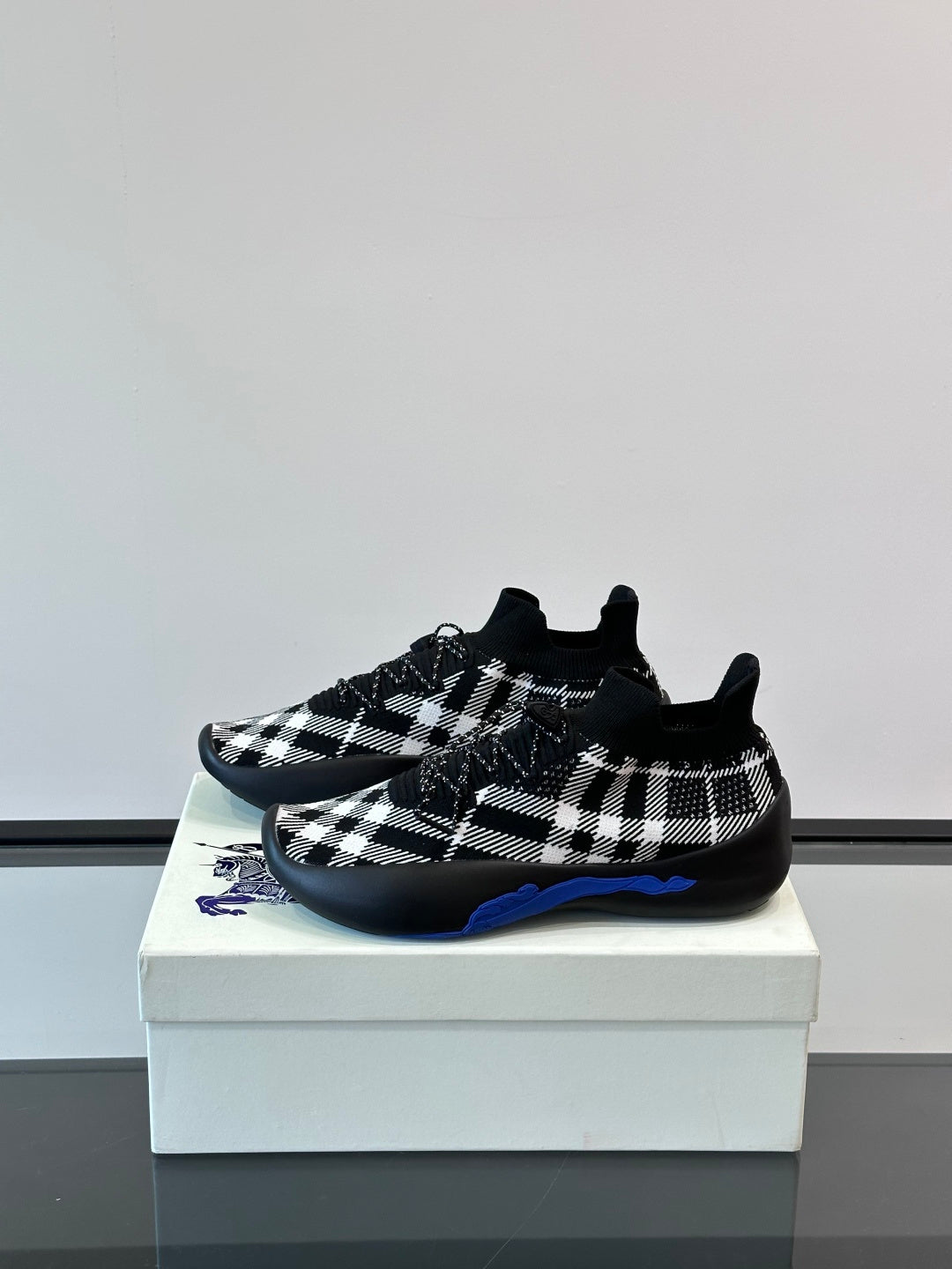 BURBERRY 26S CHECK KNIT SOCK SNEAKERS IN BLACK AND WHITE FABRIC