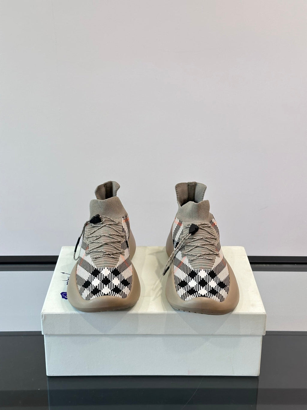 BURBERRY 26S CHECK KNIT SOCK SNEAKERS IN ARCHIVE BEIGE FABRIC