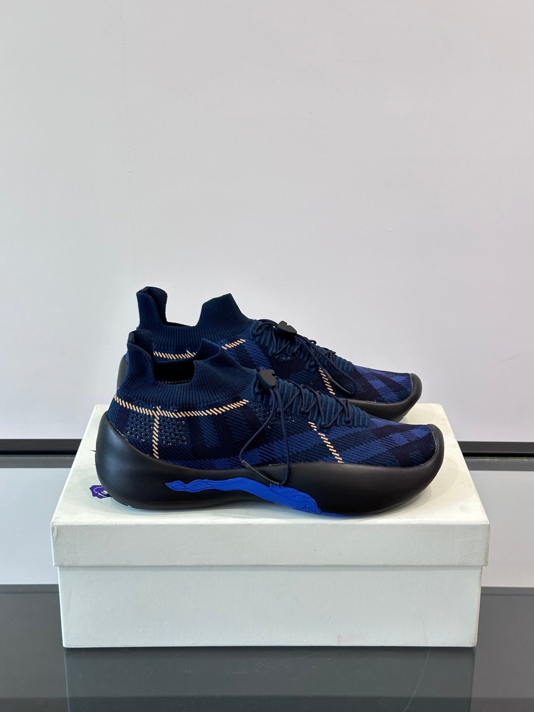 BURBERRY 26S CHECK KNIT SOCK SNEAKERS IN NAVY BLUE FABRIC