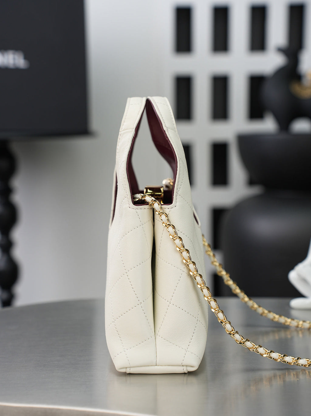 CHANEL 26S SHOPPING BAG MEDIUM 23 IN IVORY WHITE LAMBSKIN GOLD HARDWARE