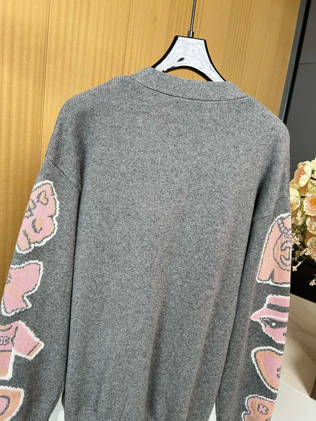 CHANEL 25S CARDIGAN STYLE 194