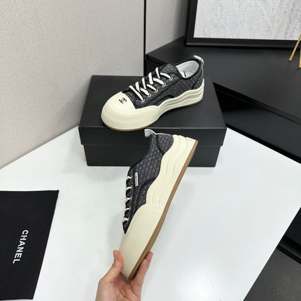 CHANEL 26S PLATFORM SNEAKERS IN BLACK CHECKERED WOVEN FABRIC