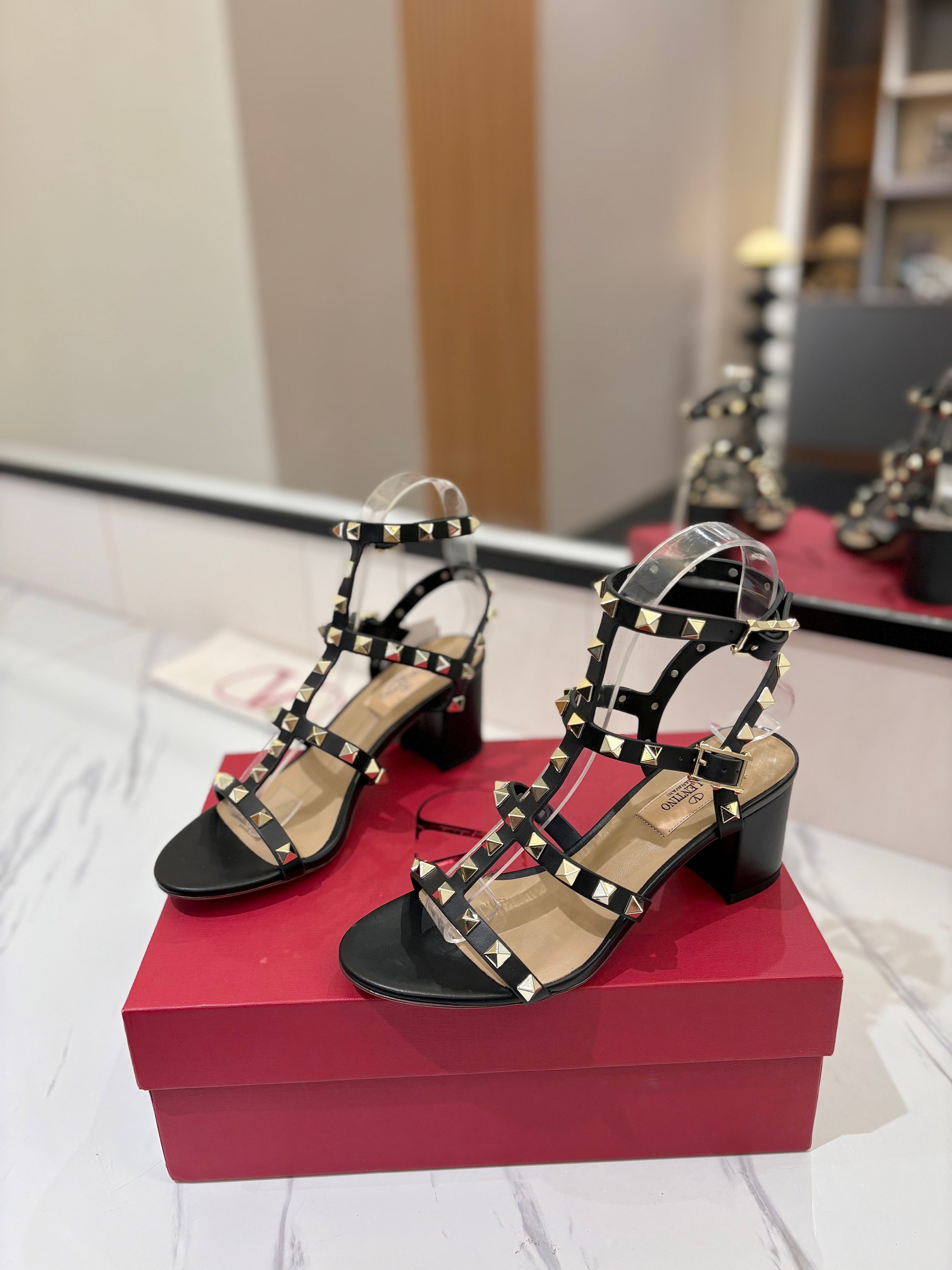 VALENTINO 26S STUDDED HIGH HEEL SANDALS 65 MM IN BLACK CALFSKIN