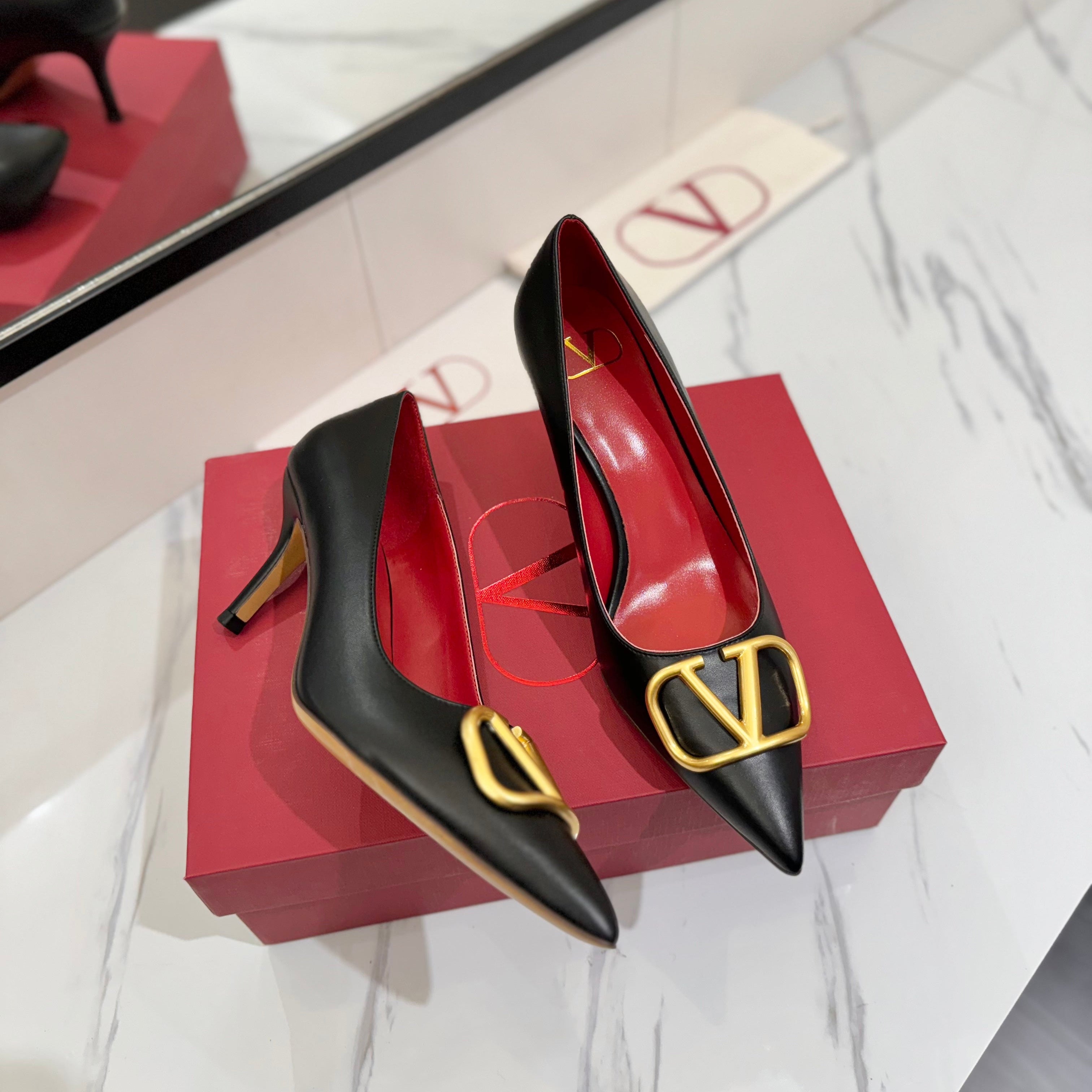 VALENTINO 26S HIGH HEELS 75 MM IN BLACK SMOOTH CALFSKIN WITH GOLD HARDWARE