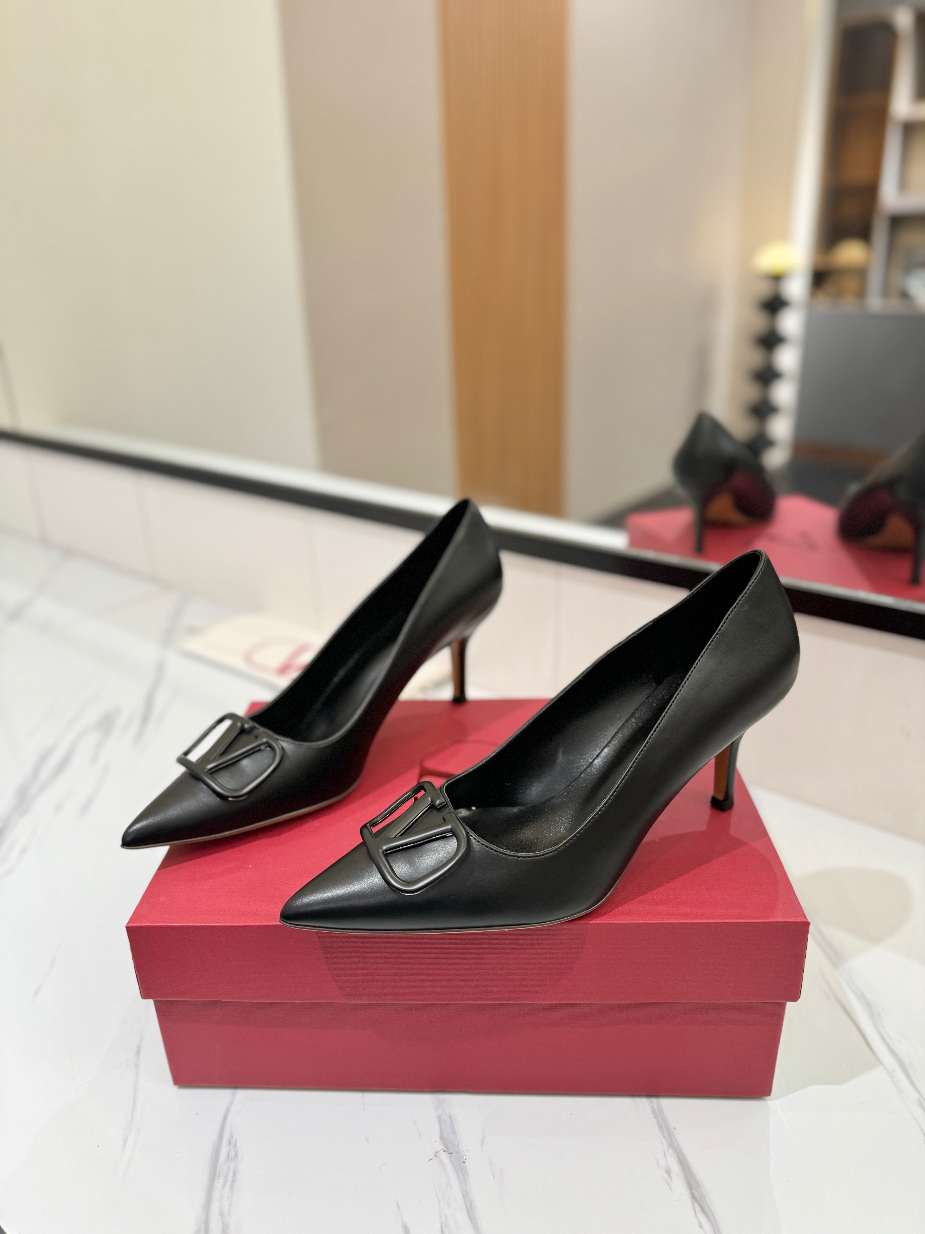 VALENTINO 26S HIGH HEELS 75 MM IN BLACK SMOOTH CALFSKIN