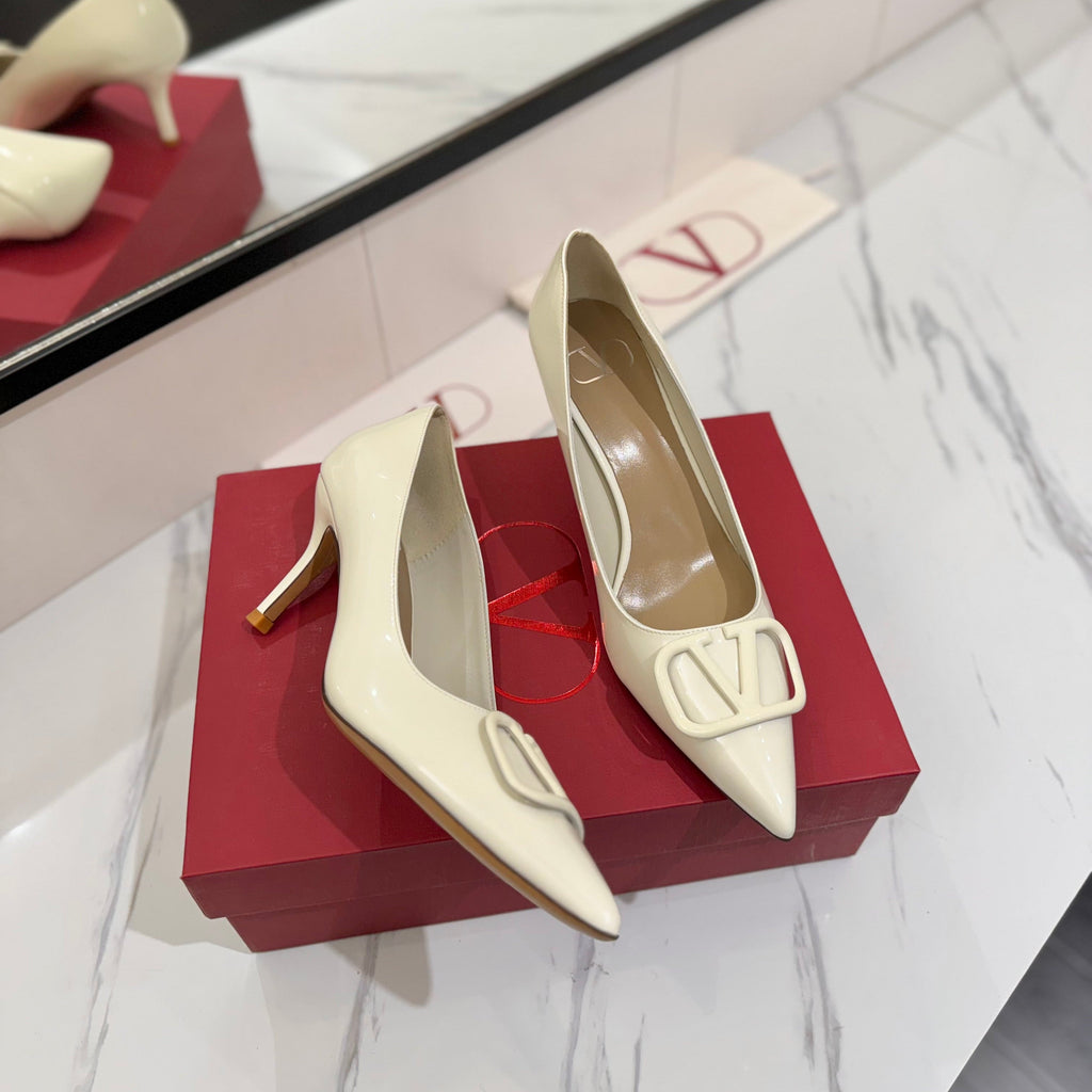 VALENTINO 26S HIGH HEELS 75 MM IN CREAM WHITE PATENT CALFSKIN
