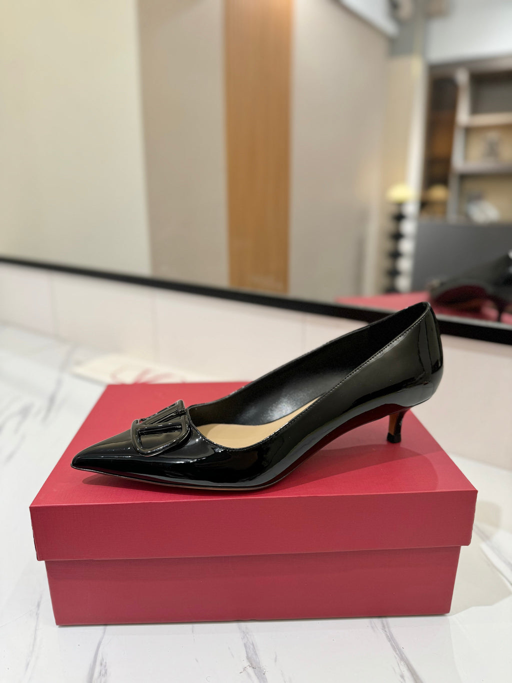 VALENTINO 26S HIGH HEELS 45 MM IN BLACK PATENT CALFSKIN