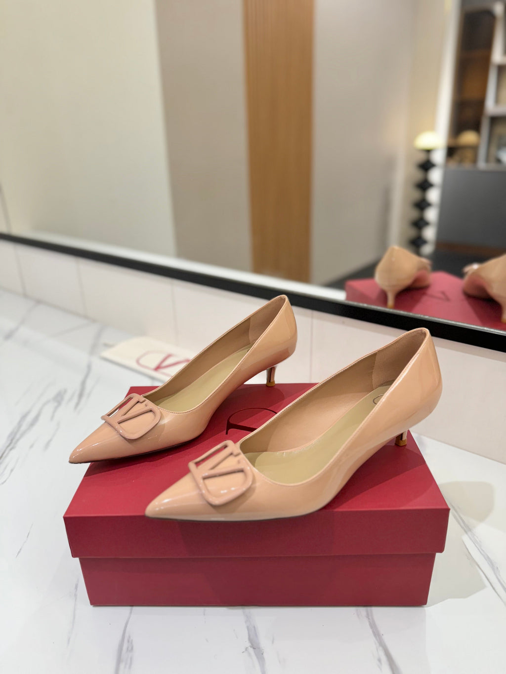 VALENTINO 26S HIGH HEELS 45 MM IN NUDE PATENT CALFSKIN