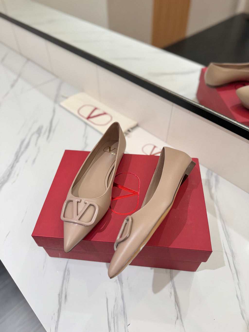 VALENTINO 26S BALLET FLATS IN NUDE SMOOTH CALFSKIN