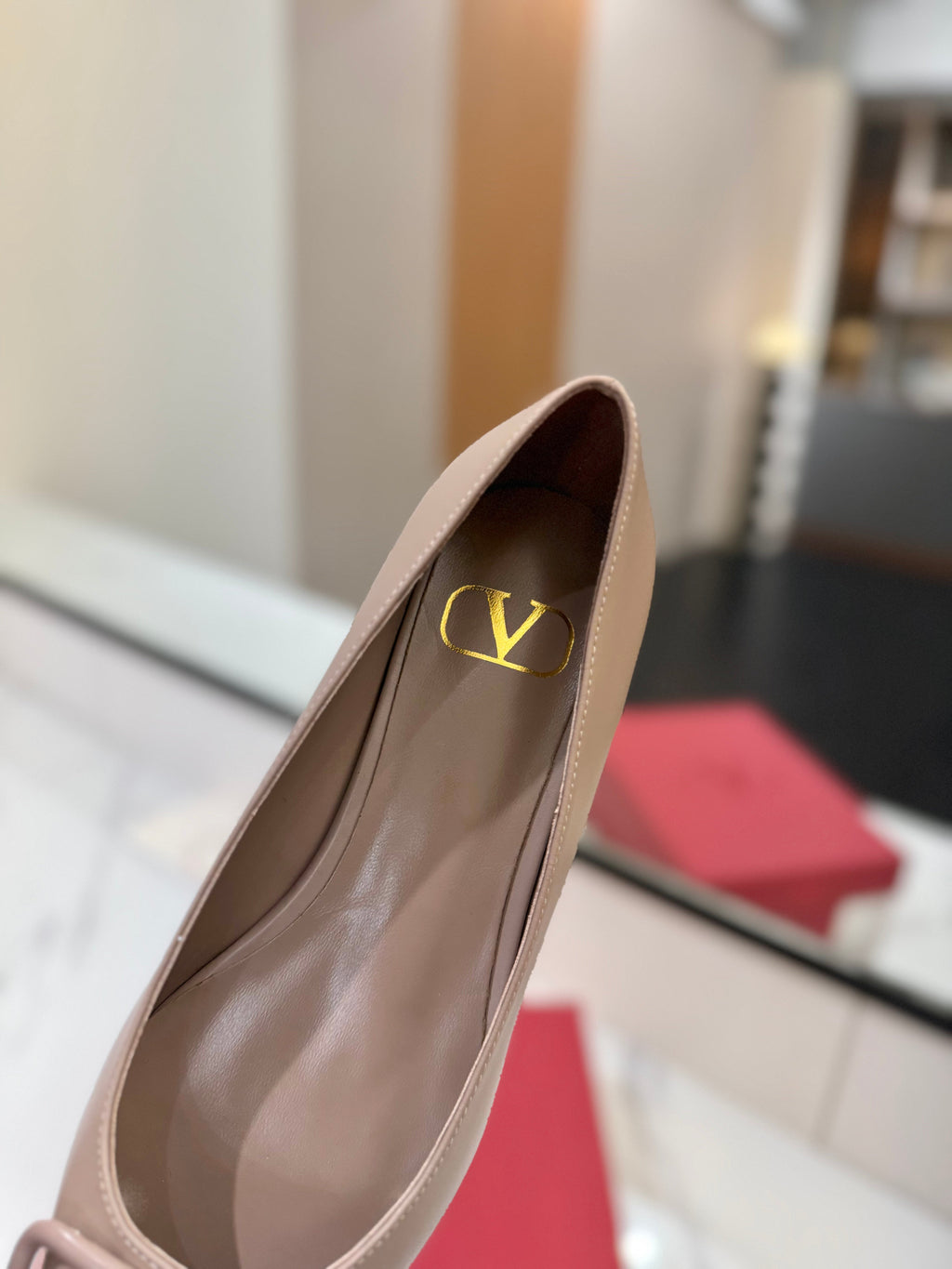 VALENTINO 26S BALLET FLATS IN NUDE SMOOTH CALFSKIN