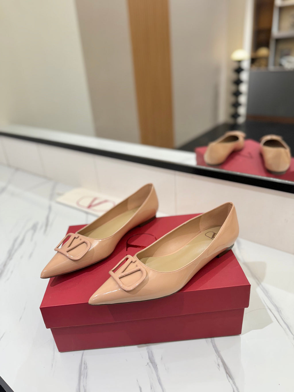 VALENTINO 26S BALLET FLATS IN NUDE PATENT CALFSKIN
