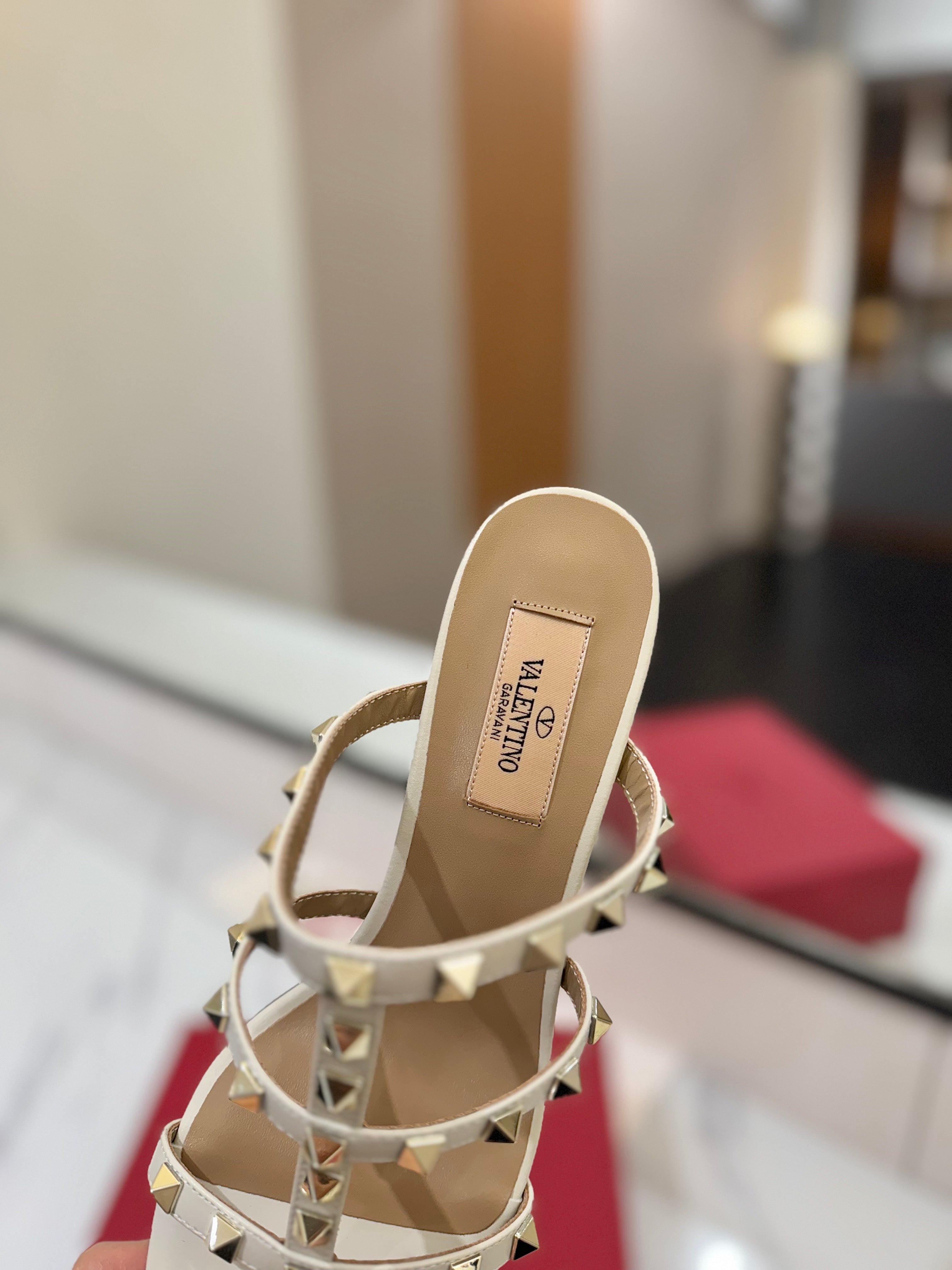 VALENTINO 26S HEELED SANDALS 60 MM IN CREAM WHITE CALFSKIN WITH GOLD STUDS