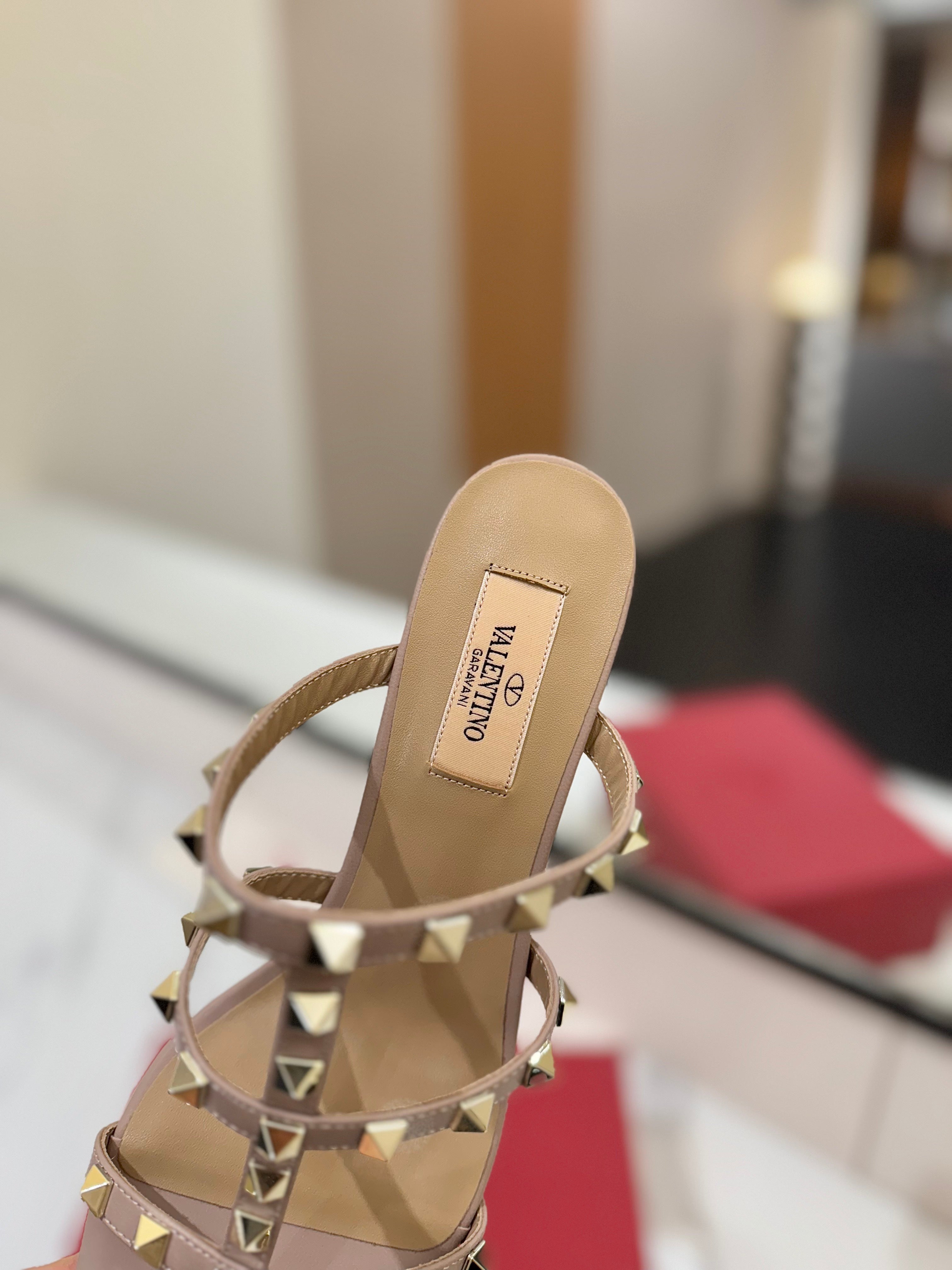 VALENTINO 26S HEELED SANDALS 60 MM IN NUDE CALFSKIN WITH GOLD STUDS