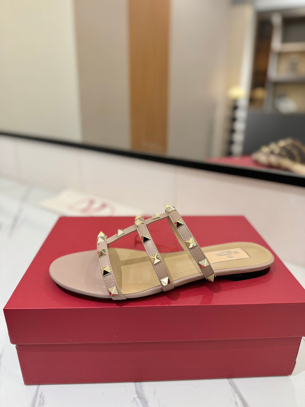 VALENTINO 26S SANDALS IN NUDE CALFSKIN WITH GOLD STUDS