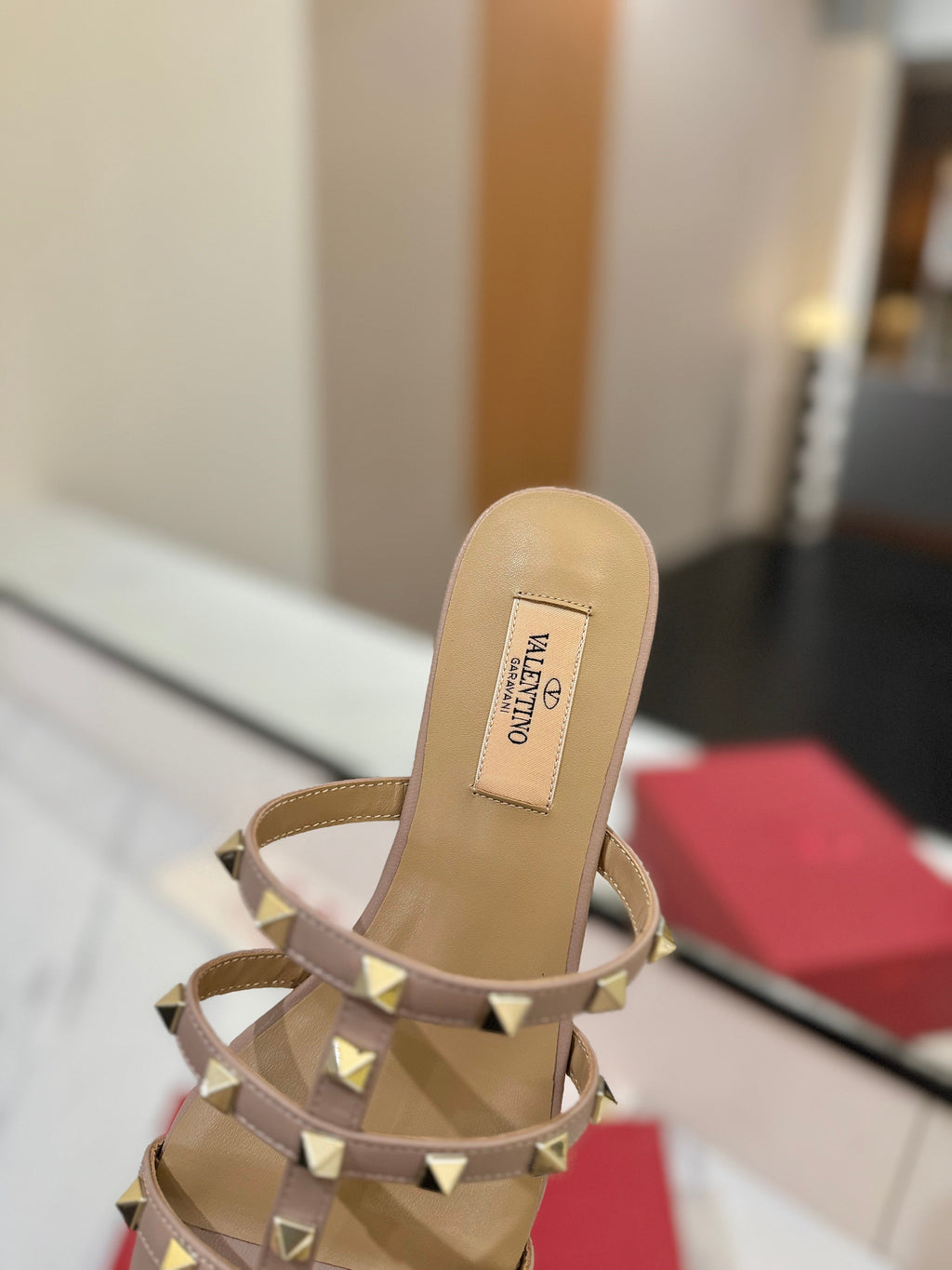 VALENTINO 26S SANDALS IN NUDE CALFSKIN WITH GOLD STUDS