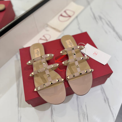VALENTINO 26S SANDALS IN NUDE CALFSKIN WITH GOLD STUDS