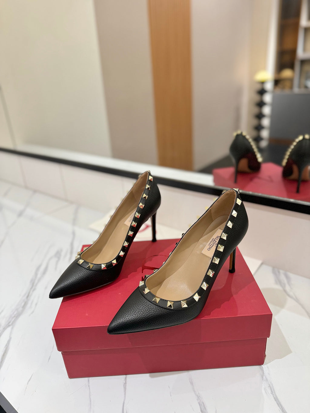 VALENTINO 26S STUDDED HIGH HEELS 90 MM IN BLACK CALFSKIN