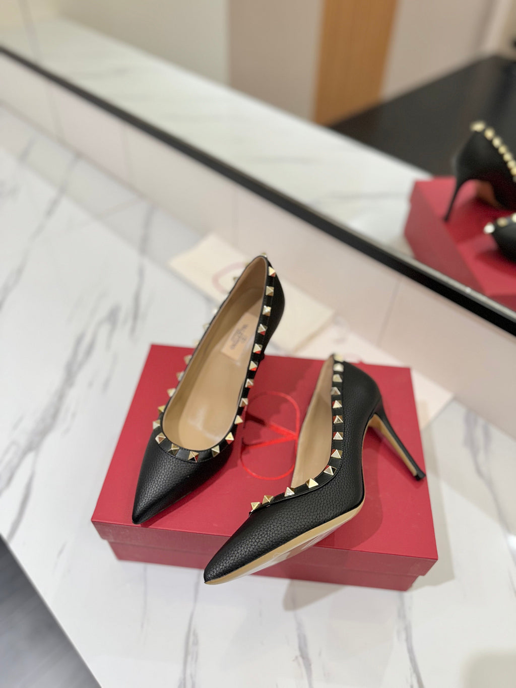 VALENTINO 26S STUDDED HIGH HEELS 90 MM IN BLACK CALFSKIN