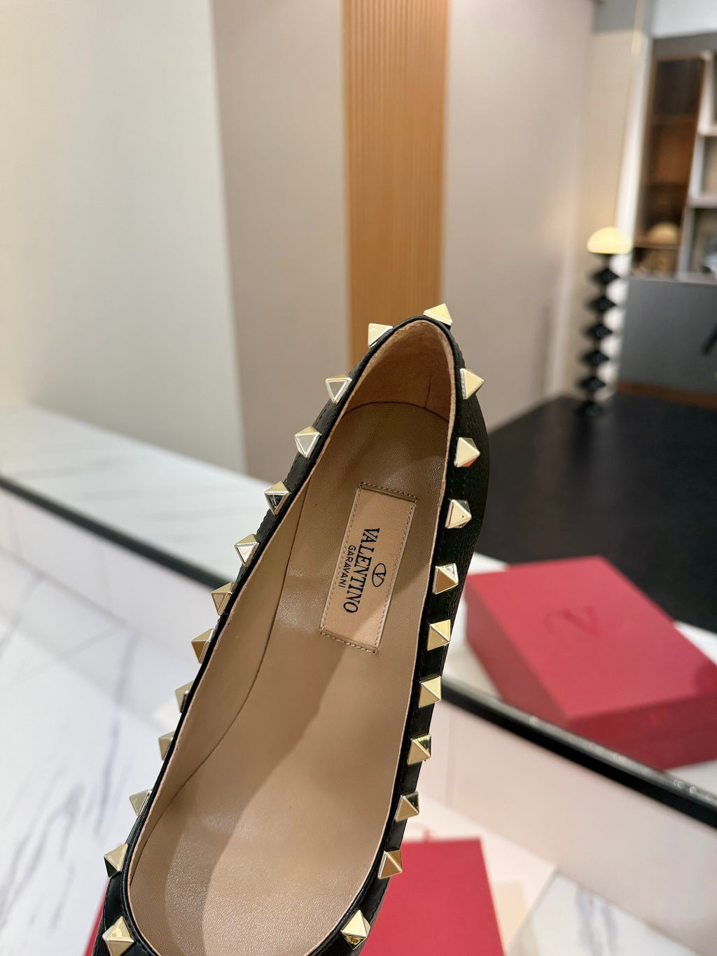VALENTINO 26S STUDDED HIGH HEELS 90 MM IN BLACK CALFSKIN