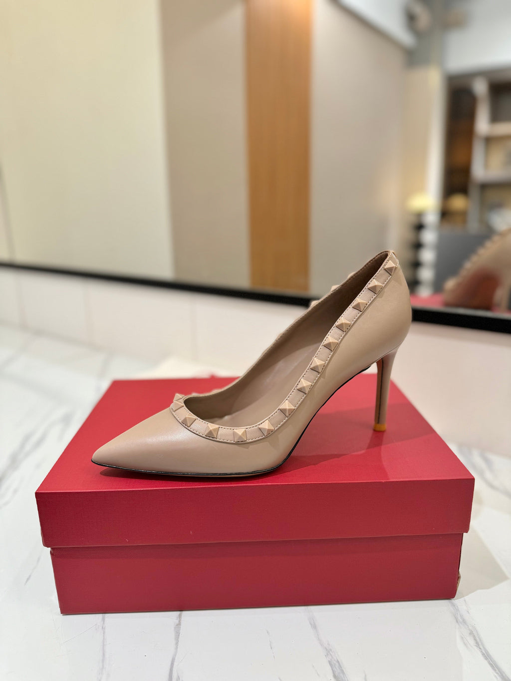 VALENTINO 26S STUDDED HIGH HEELS 90 MM IN MATTE NUDE CALFSKIN