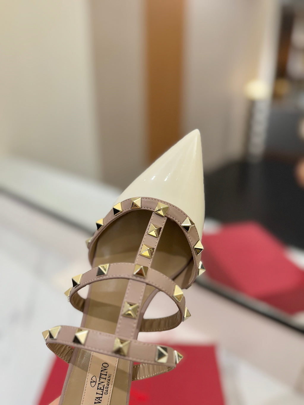 VALENTINO 26S STUDDED HEELED MULES 50 MM IN WHITE PATENT CALFSKIN