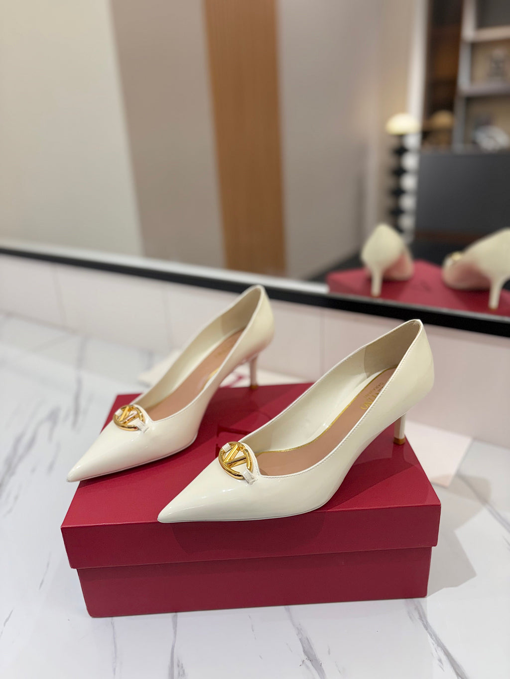 VALENTINO 26S POINTED-TOE PUMPS 65 MM IN WHITE PATENT CALFSKIN