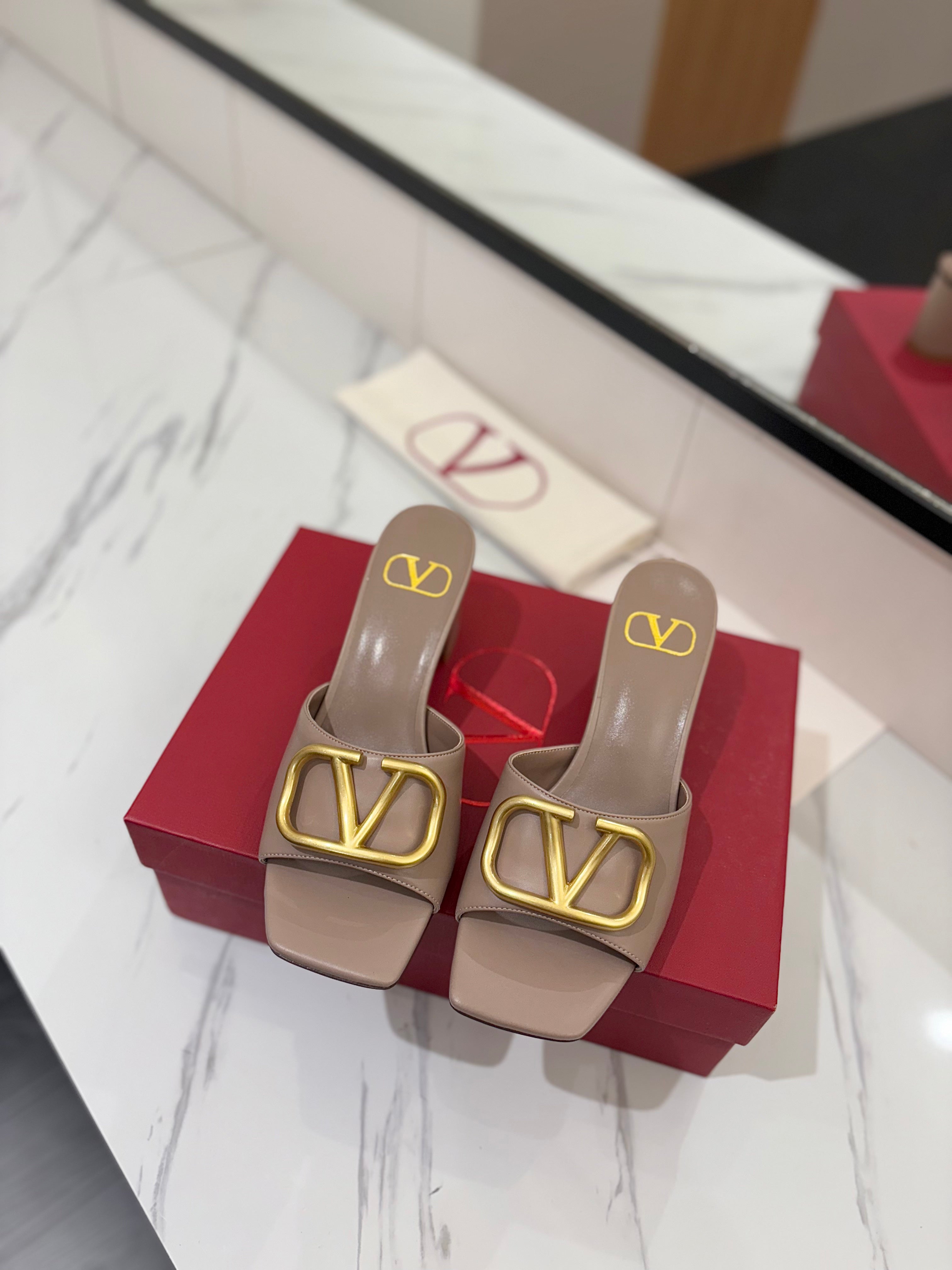 VALENTINO 26S HIGH-HEEL SANDALS 60 MM IN BEIGE CALFSKIN WITH GOLD HARDWARE