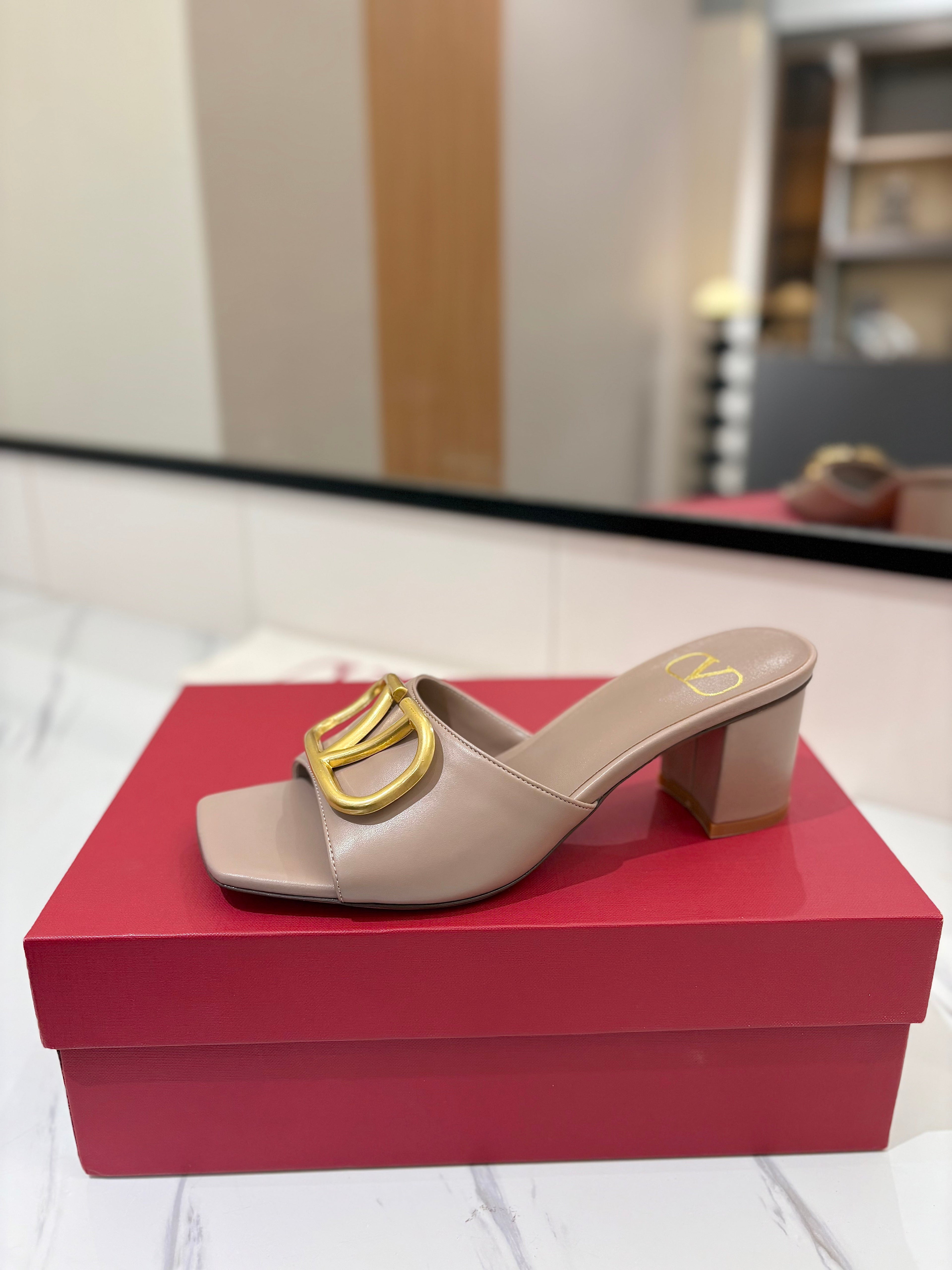 VALENTINO 26S HIGH-HEEL SANDALS 60 MM IN BEIGE CALFSKIN WITH GOLD HARDWARE
