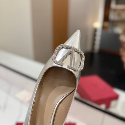 VALENTINO 26S HIGH HEELS 45 MM IN METALLIC SILVER CALFSKIN WITH VLOGO CRYSTAL