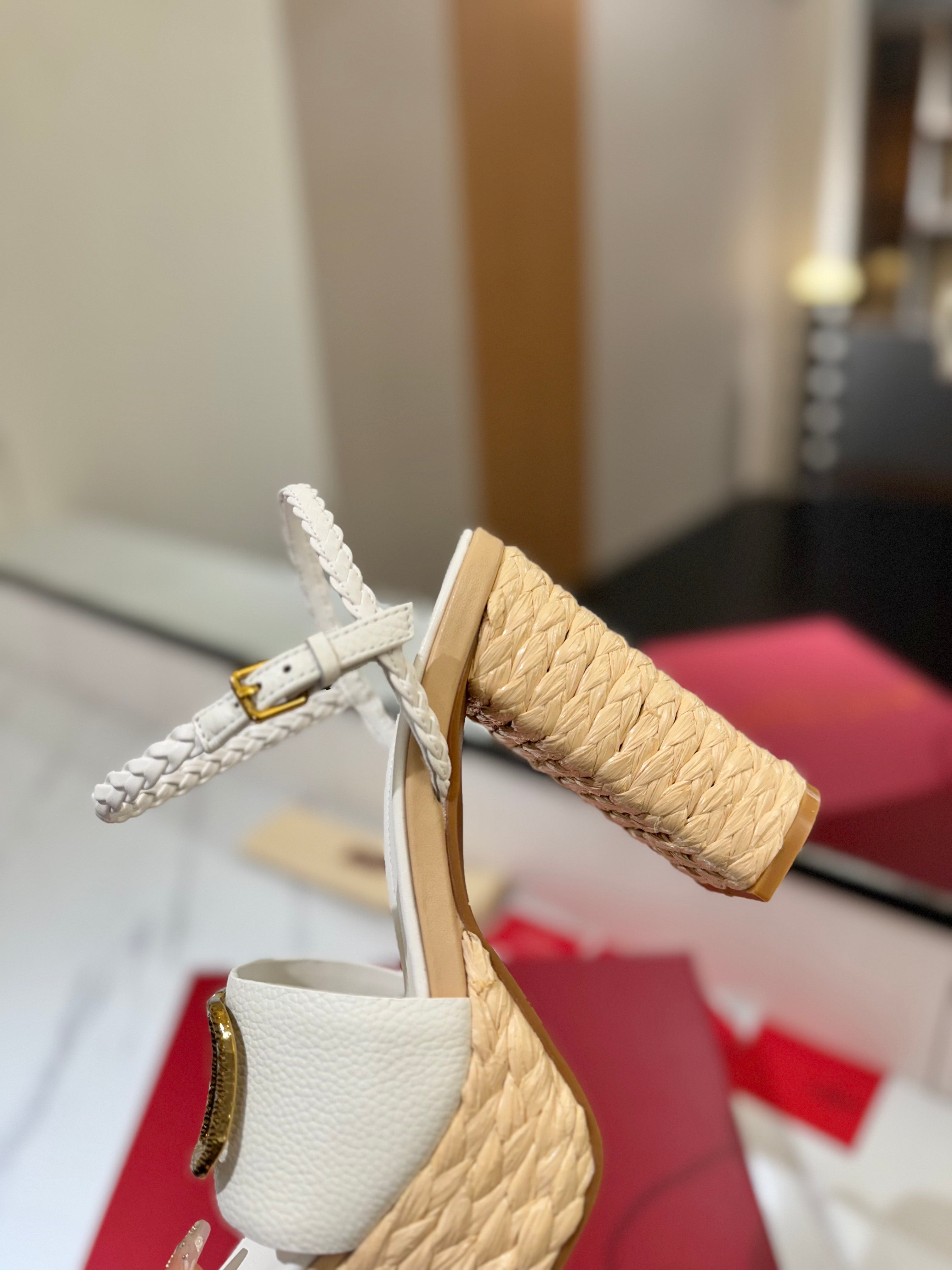 VLTN ESPADRILLE WEDGE SANDALS 25S 115 MM IN WHITE LAMBSKIN WITH GOLD HARDWARE