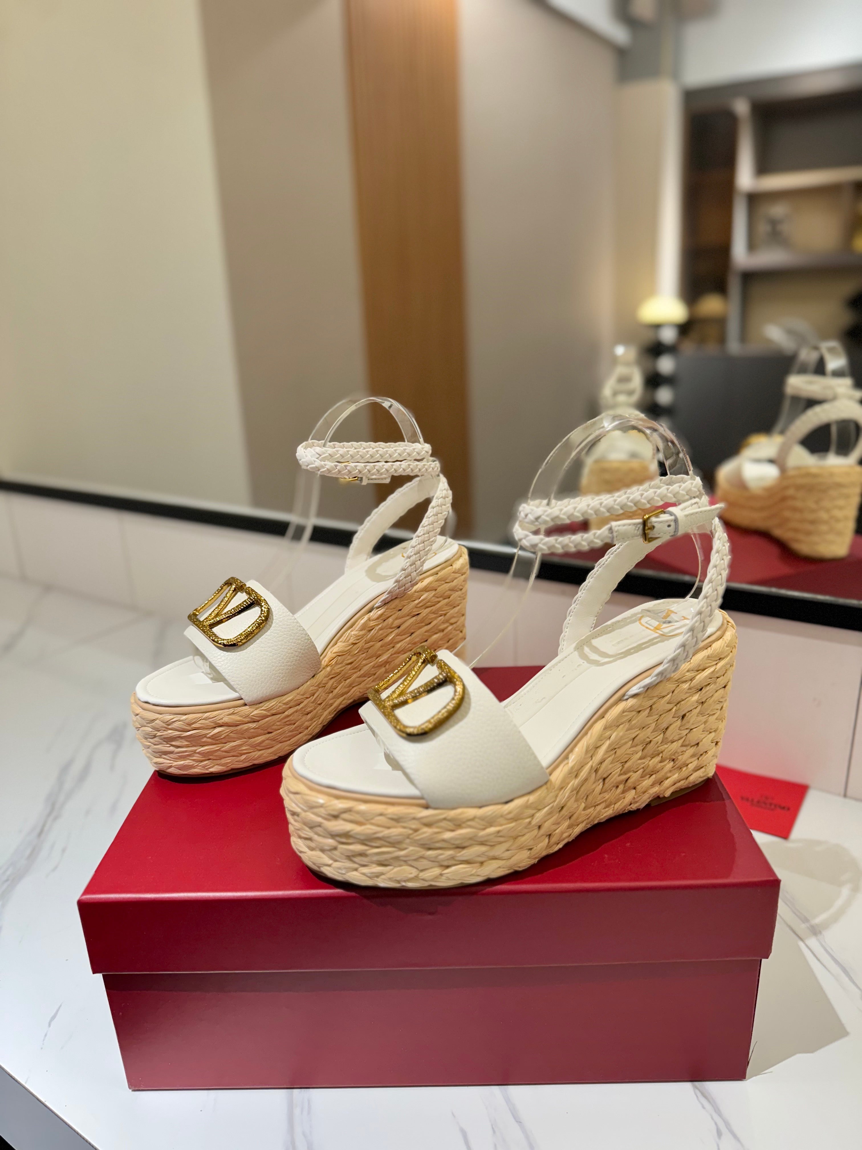 VLTN ESPADRILLE WEDGE SANDALS 25S 90 MM IN WHITE LAMBSKIN STYLE 3