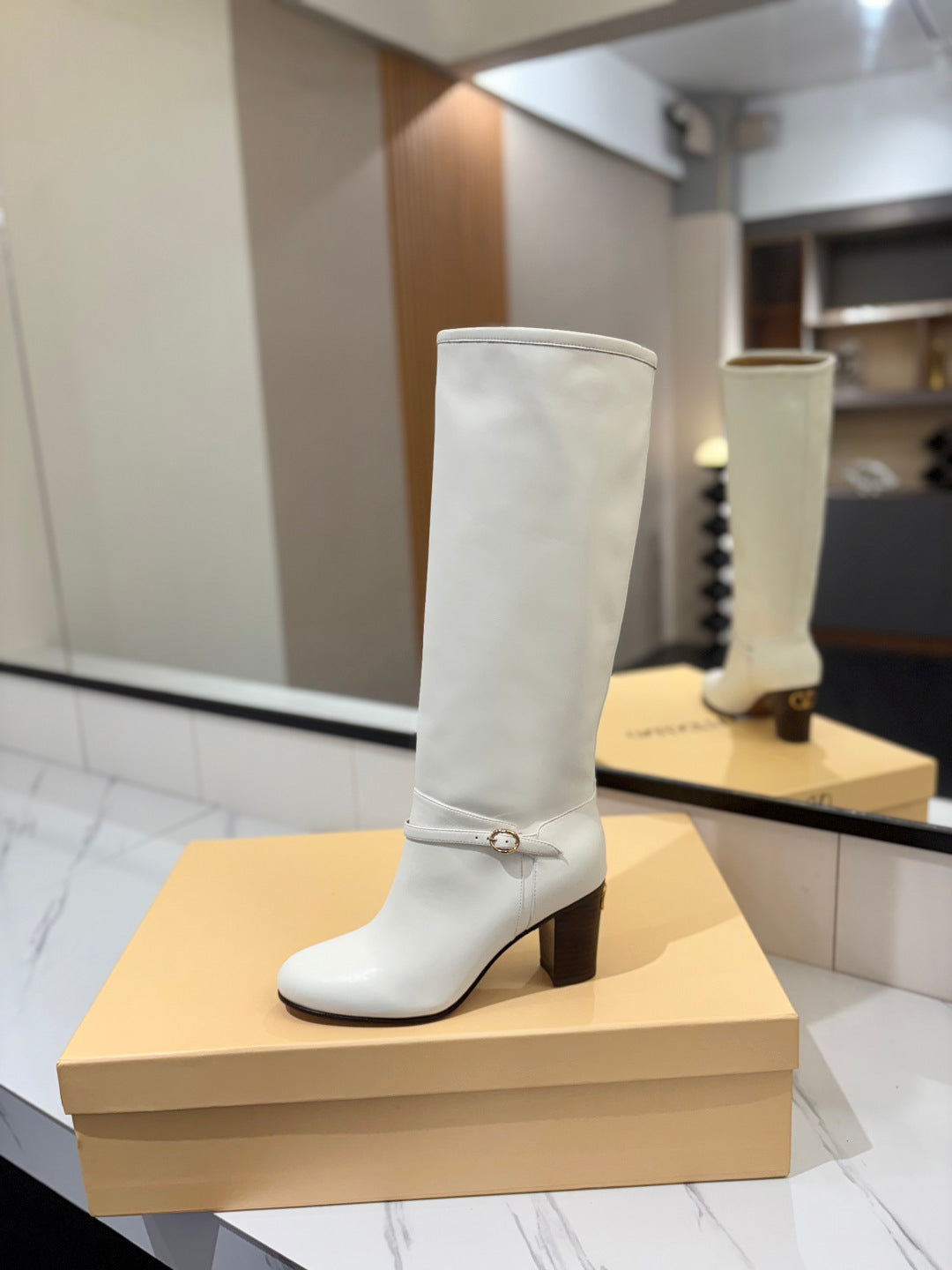 VALENTINO 25S GARAVANI PATTIE KNEE-HIGH BOOTS 80 MM IN WHITE CALFSKIN