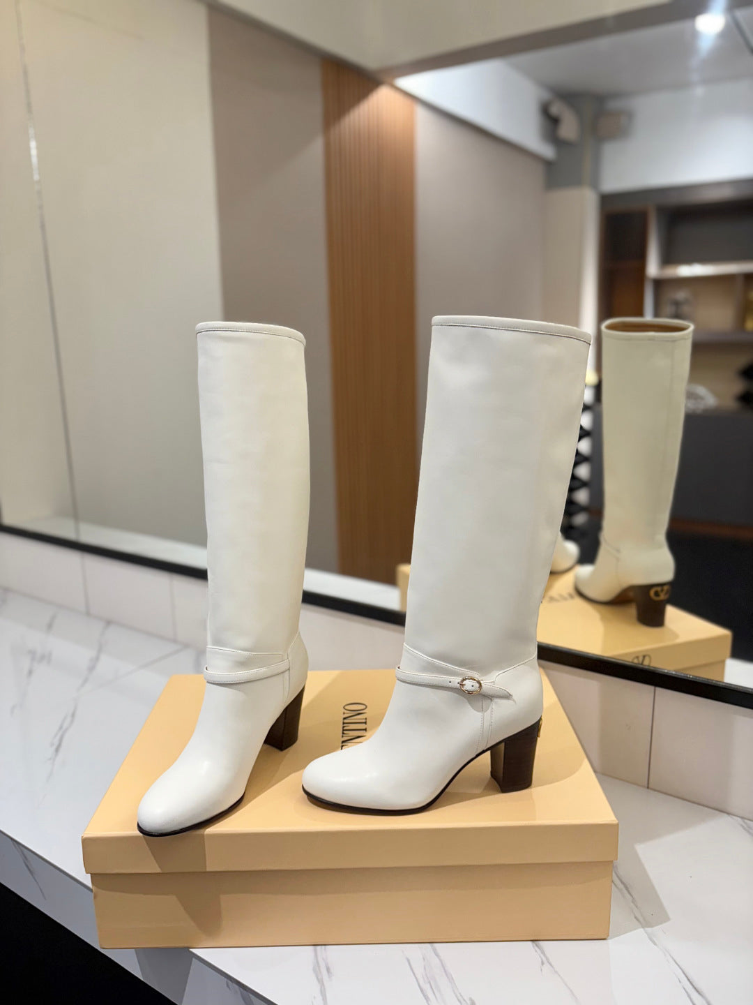 VALENTINO 25S GARAVANI PATTIE KNEE-HIGH BOOTS 80 MM IN WHITE CALFSKIN