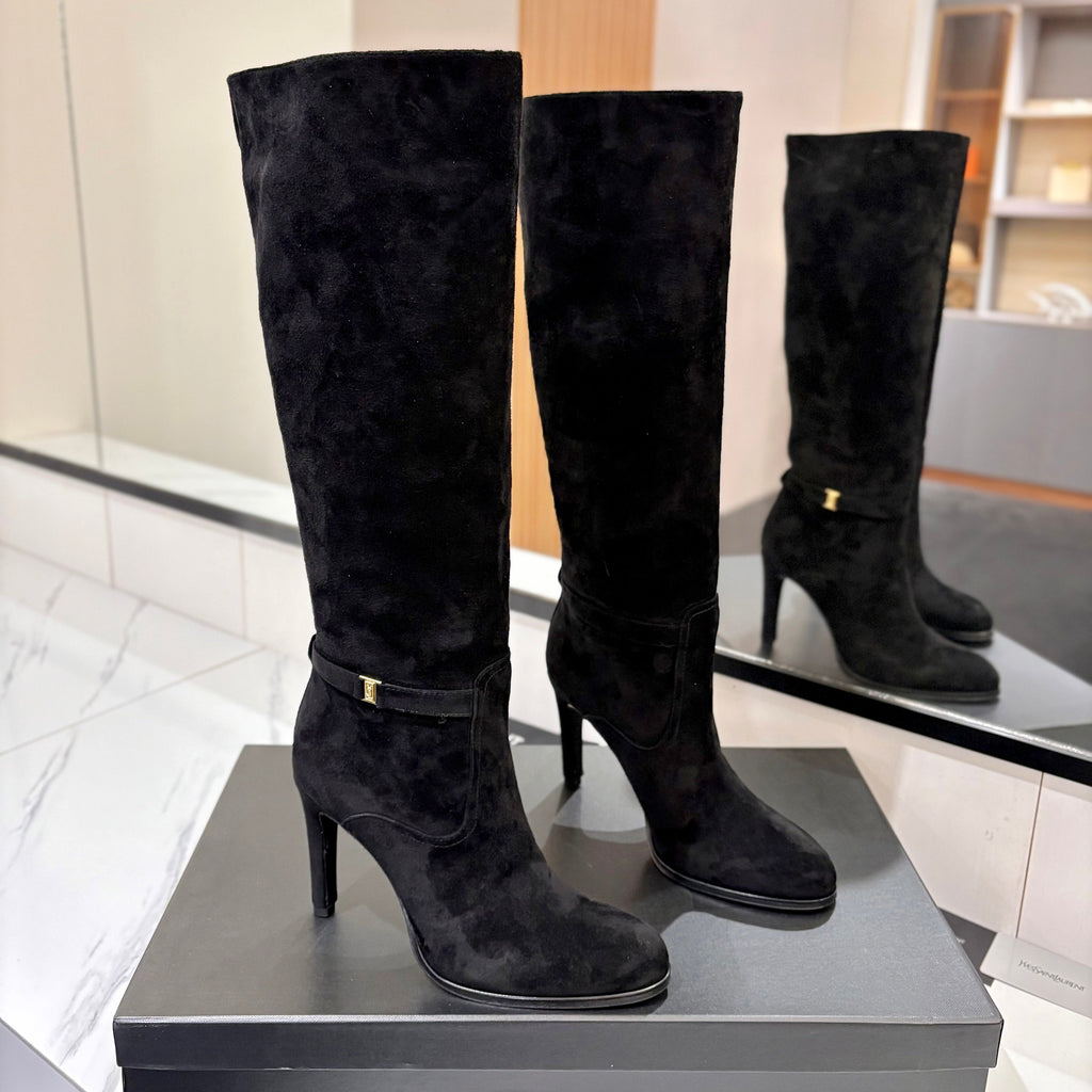 YSL 26S KNEE-HIGH BOOTS 95 MM IN BLACK SUEDE