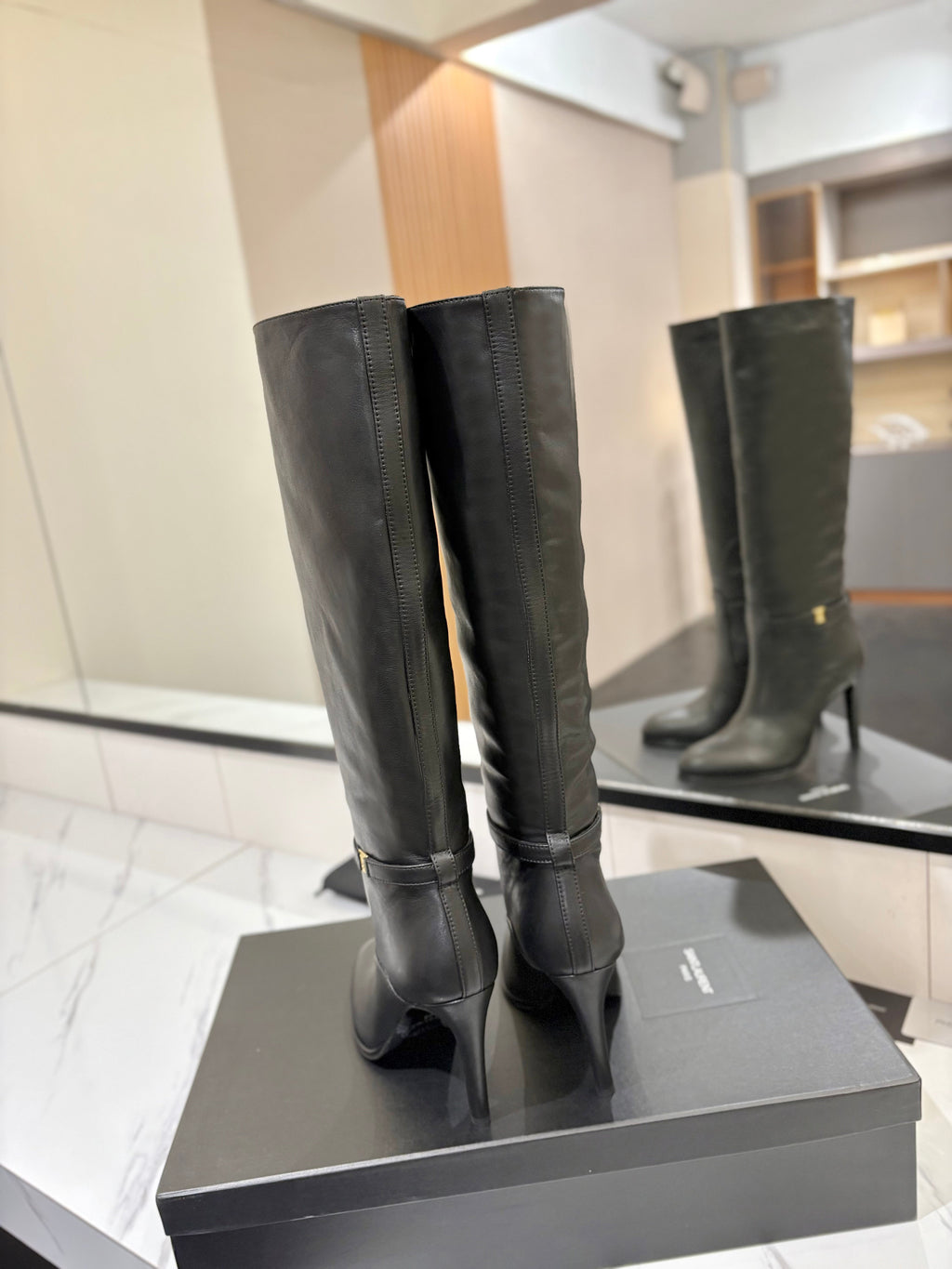 YSL 26S KNEE-HIGH BOOTS 95 MM IN BLACK CALFSKIN