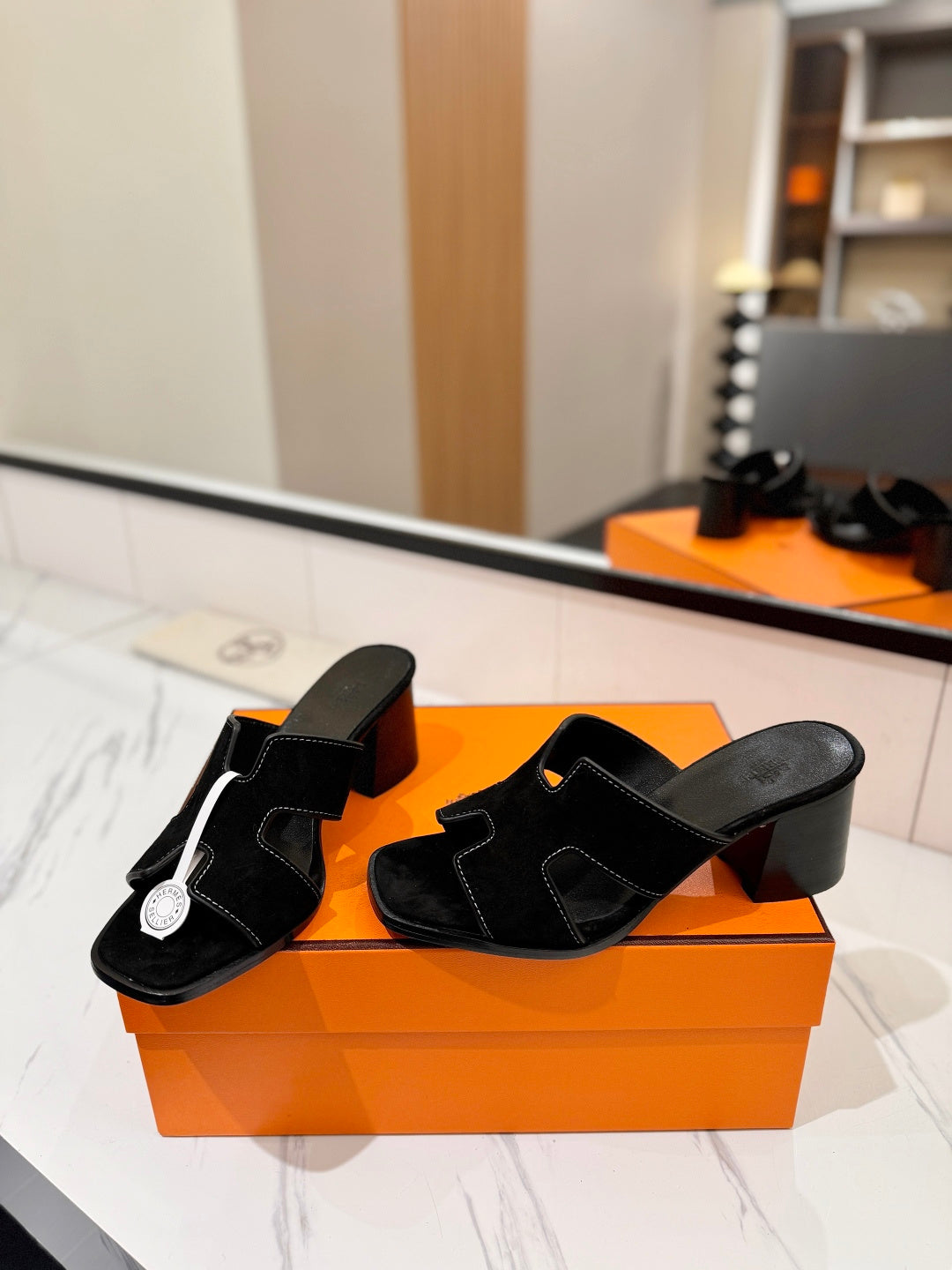 HM 26S HELIA SANDAL 70MM IN BLACK SUEDE