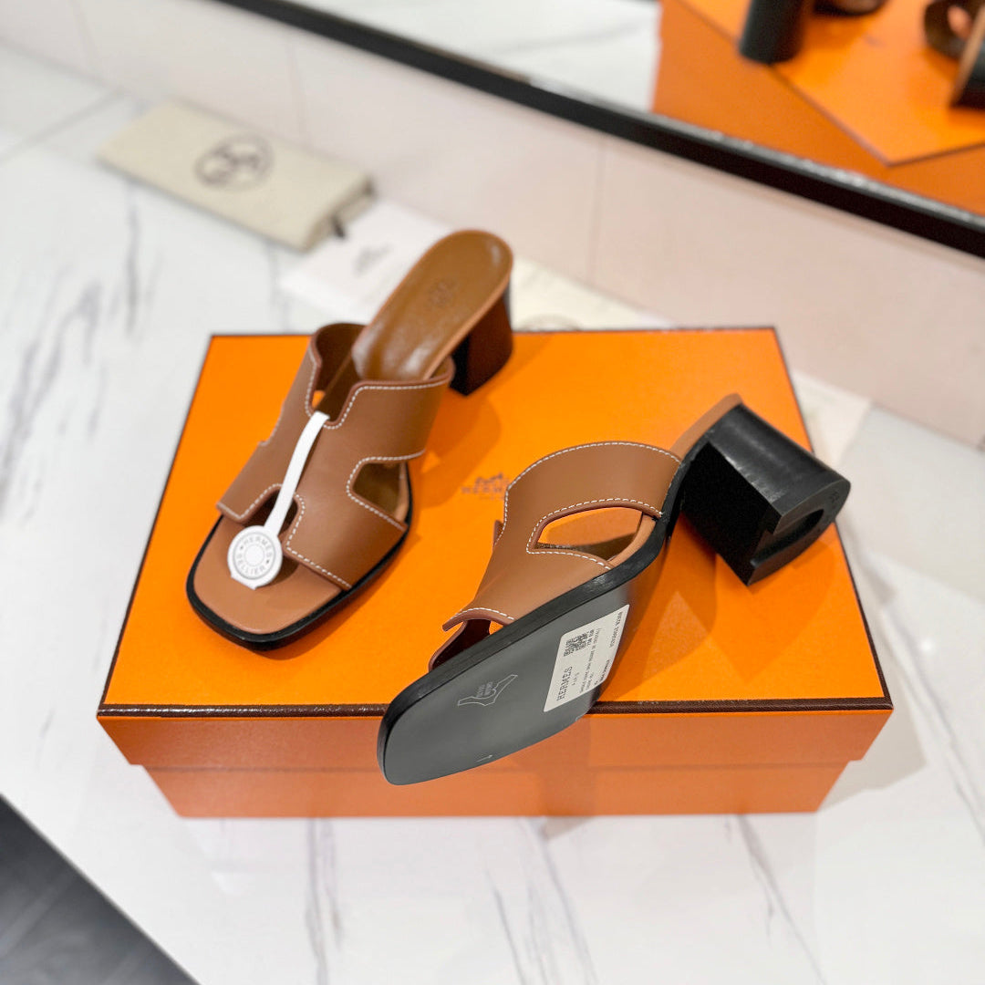 HM 26S HELIA SANDAL 70MM IN CARAMEL BROWN CALFSKIN